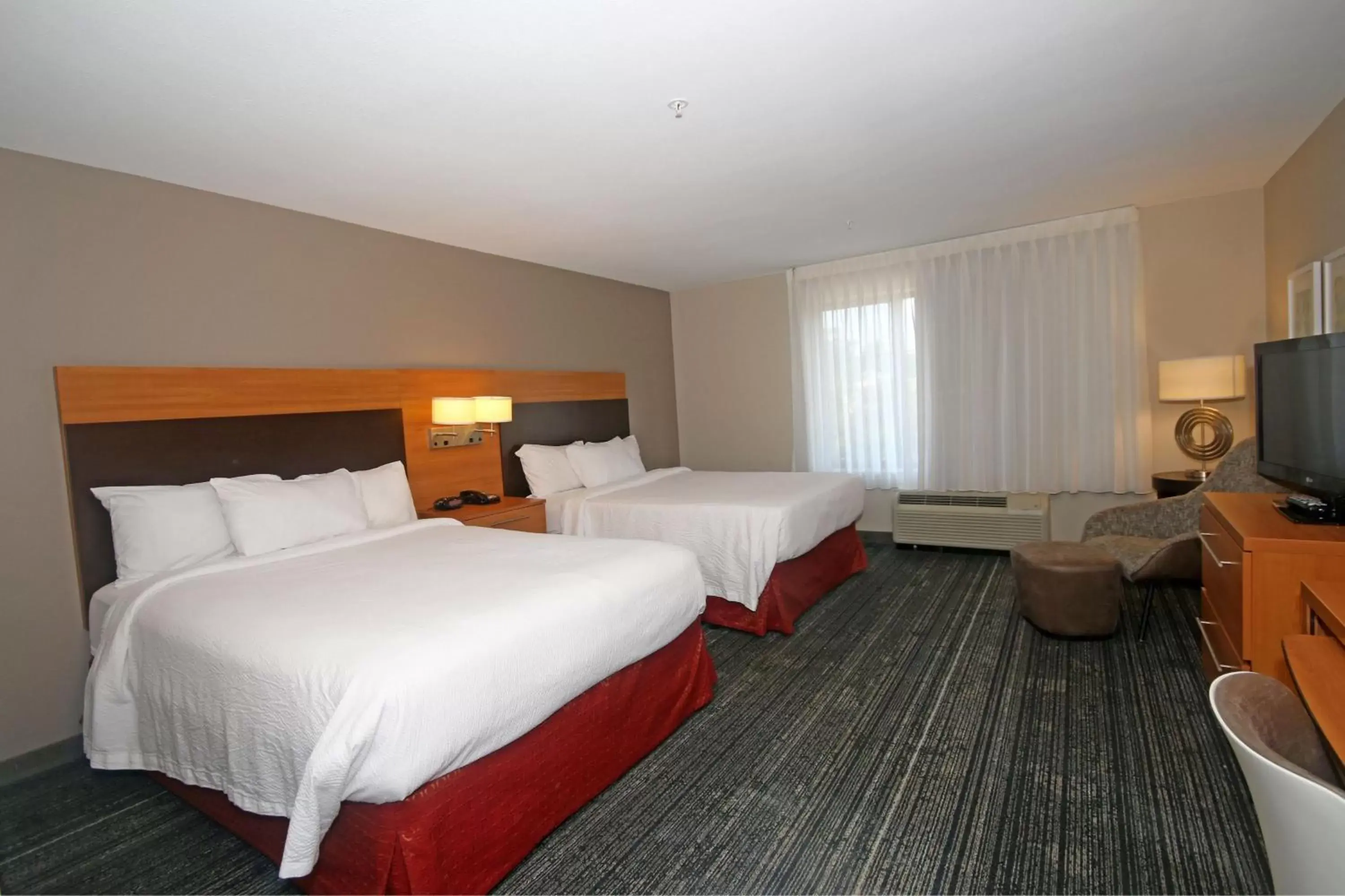 Photo of the whole room, Bed in TownePlace Suites by Marriott Aiken Whiskey Road
