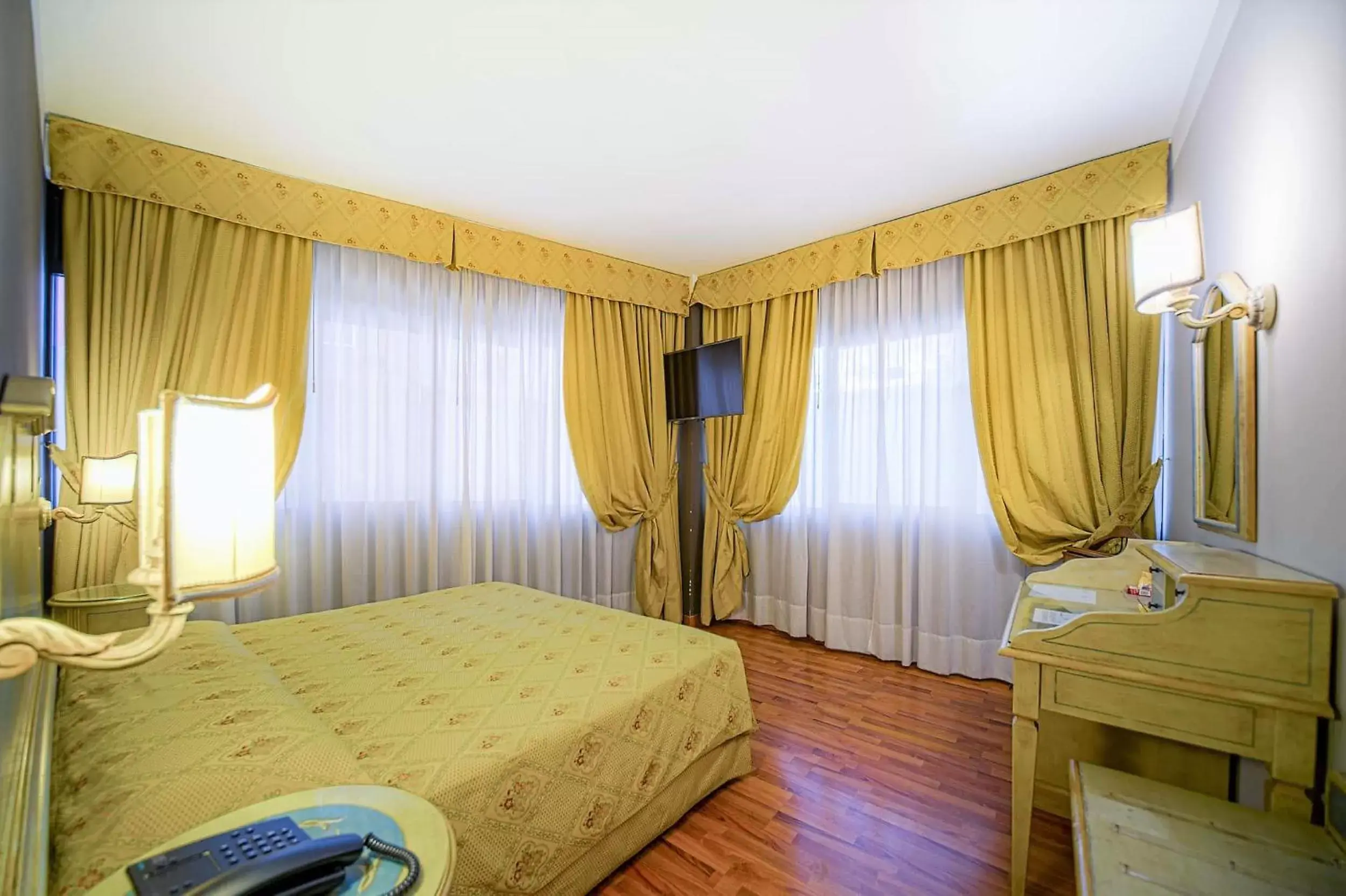 Bed in Hotel Aaron Bed in Hotel Aaron