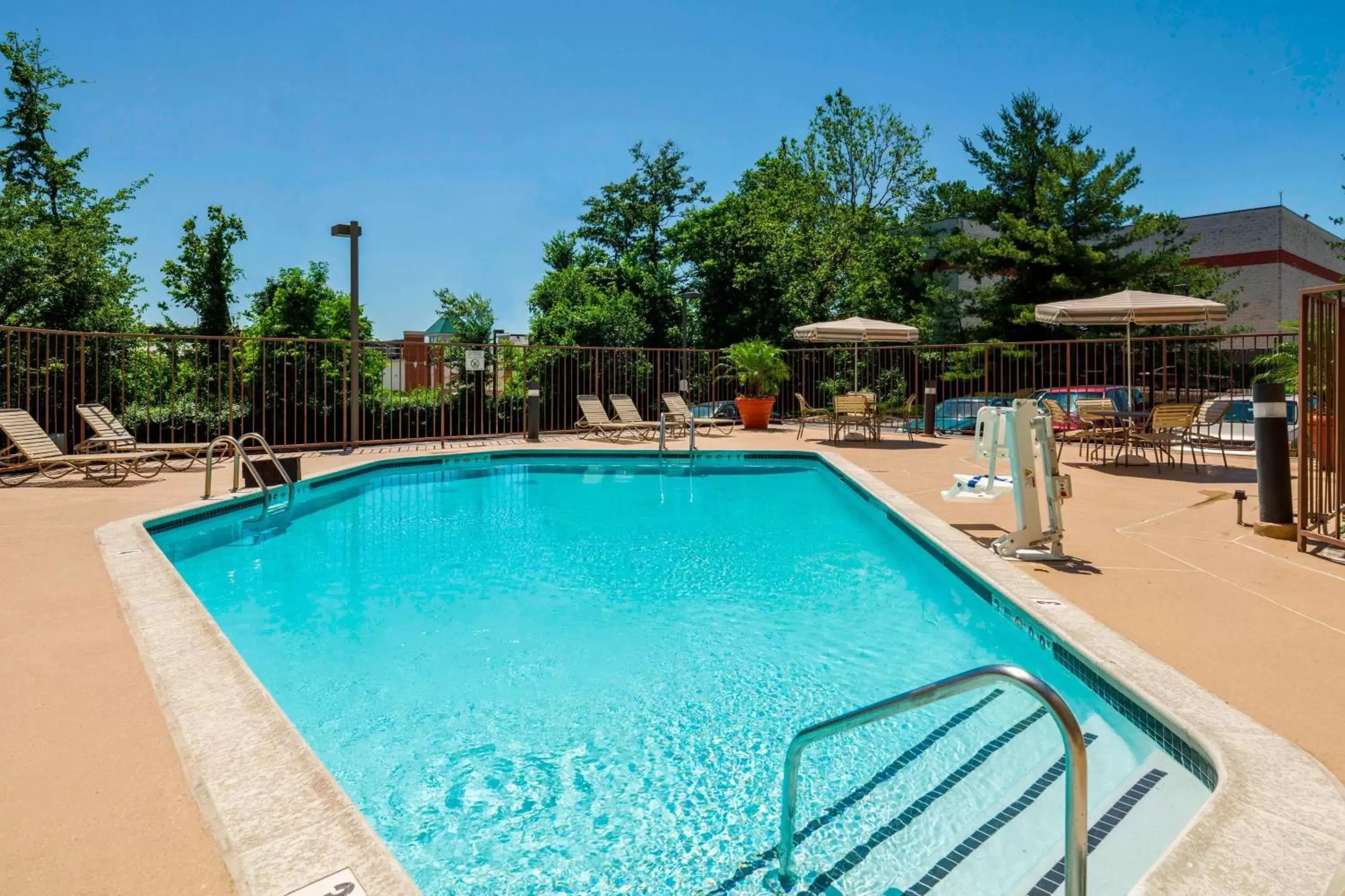 Swimming Pool in Fairfield Inn by Marriott Laurel