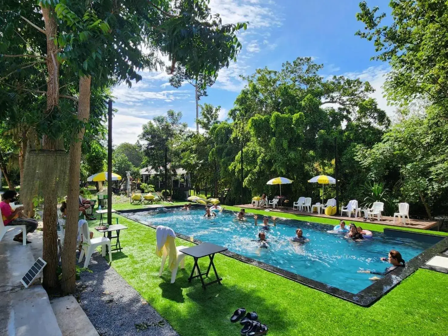 Swimming Pool in Naturalpark Resort De Wangthong