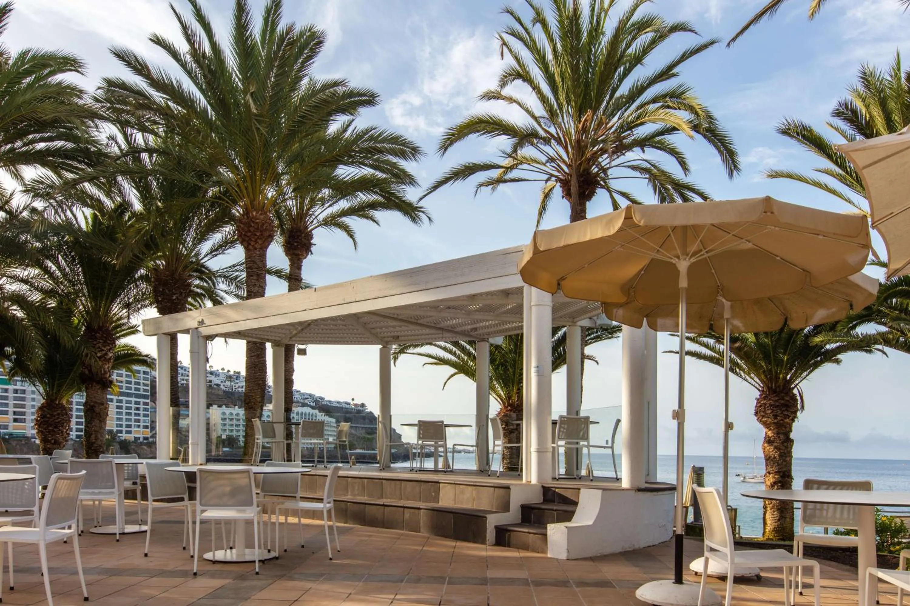 Patio in Radisson Blu Resort Gran Canaria