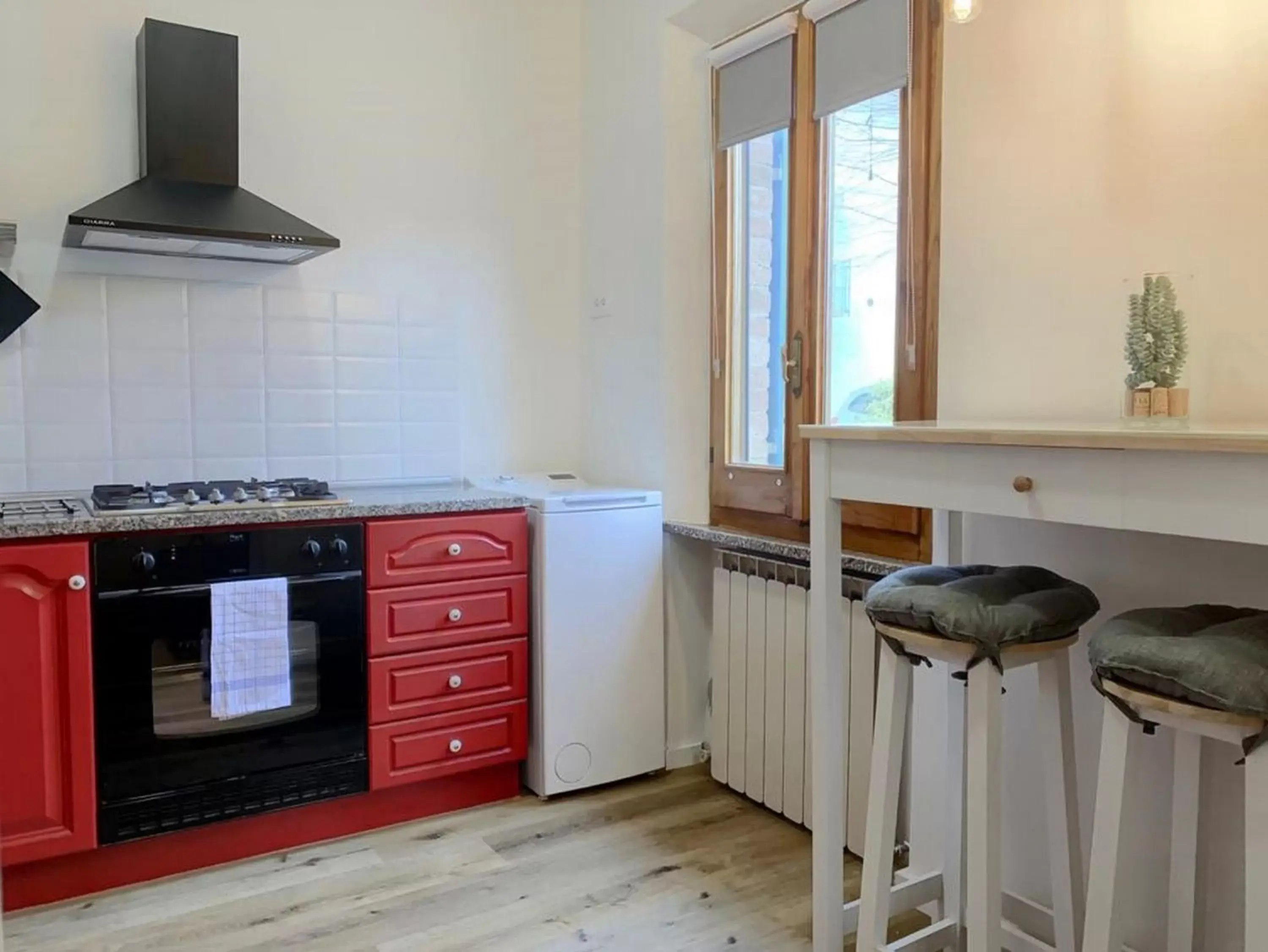 Kitchen or kitchenette, Kitchen/Kitchenette in La Coroncina Lodging