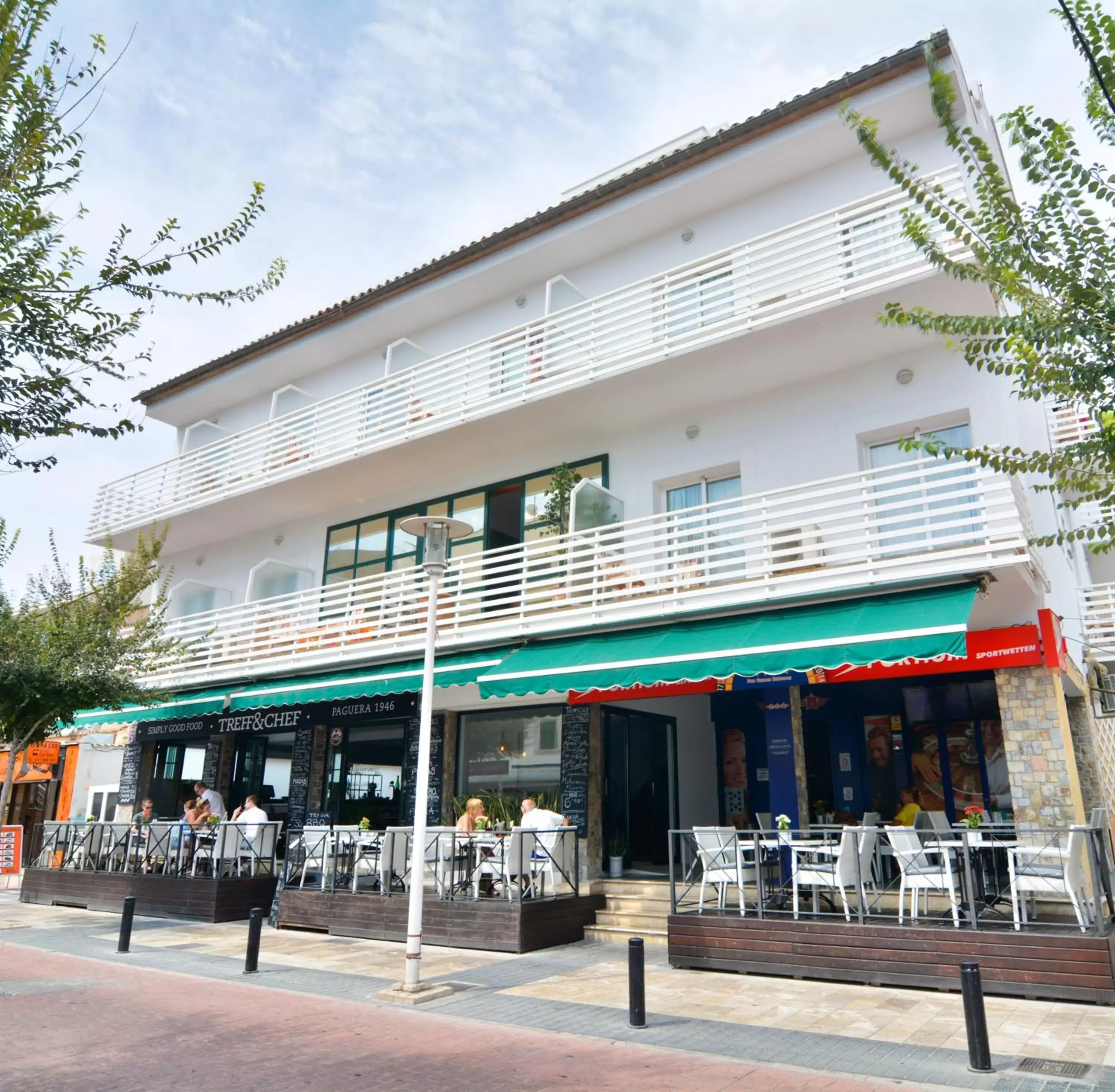 Facade/entrance, Property Building in Paguera Treff Boutique Hotel