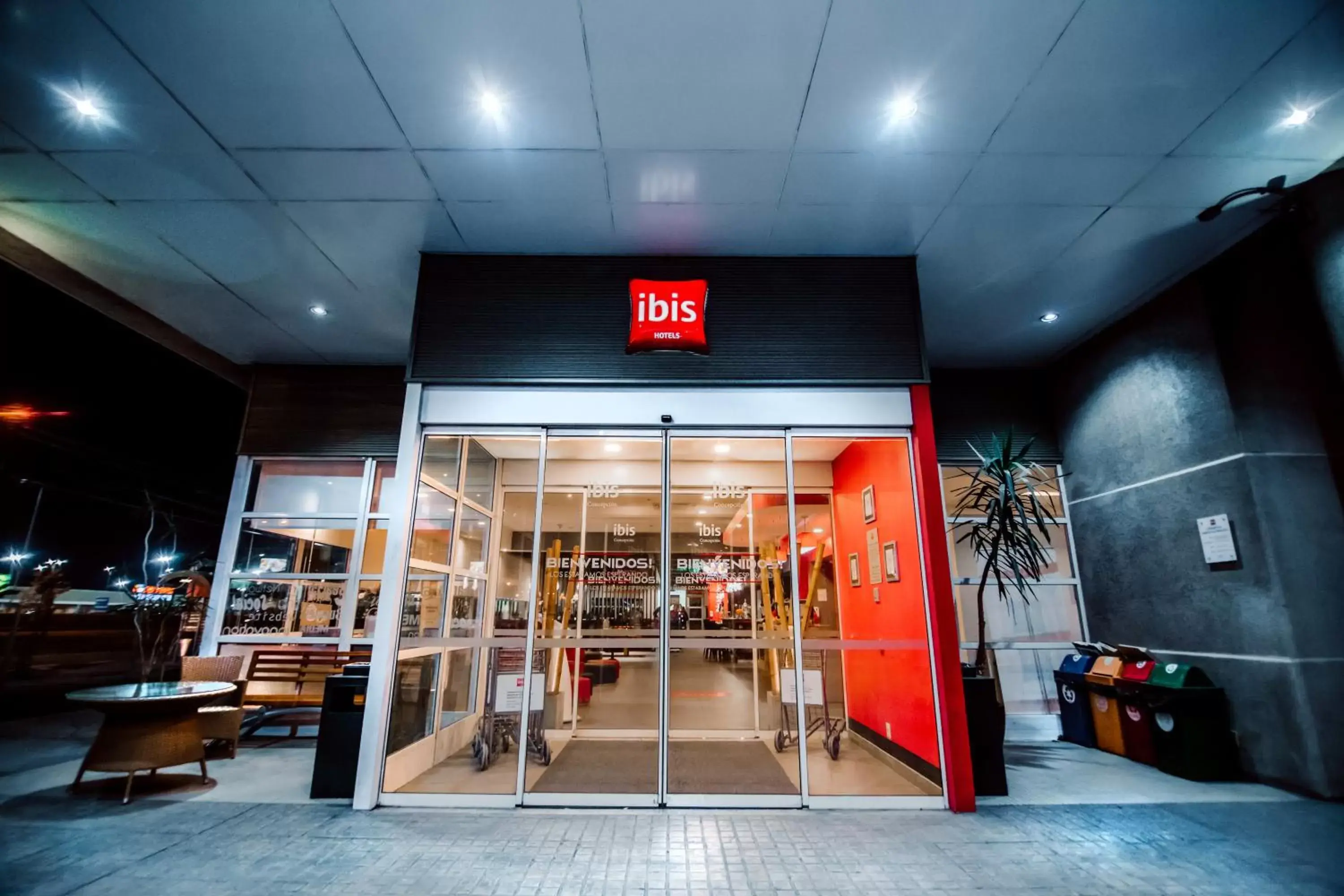 Facade/entrance in ibis Concepcion Facade/entrance in ibis Concepcion