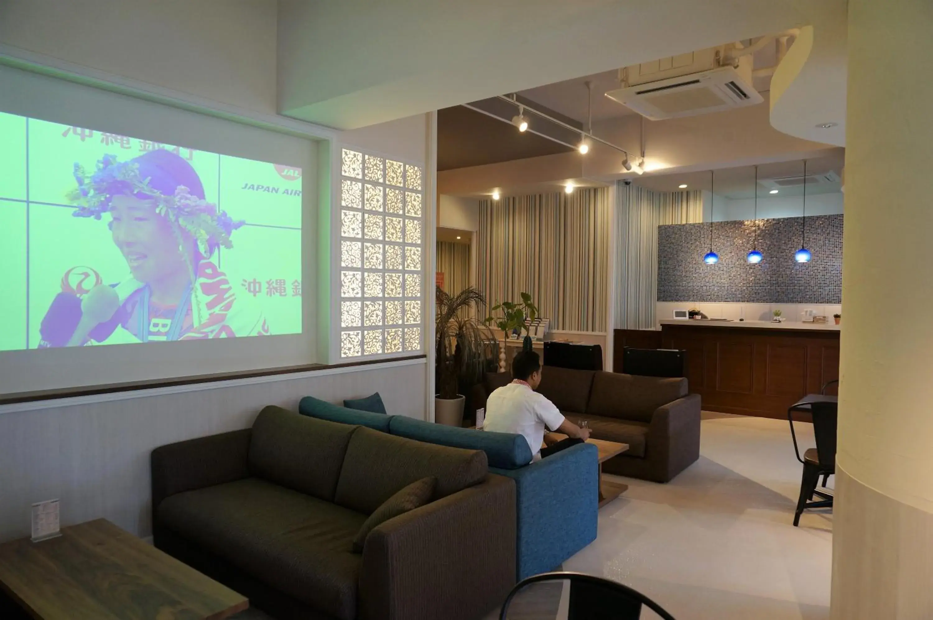 Communal lounge/ TV room, Seating Area in Abest Cube Naha Kokusai Street