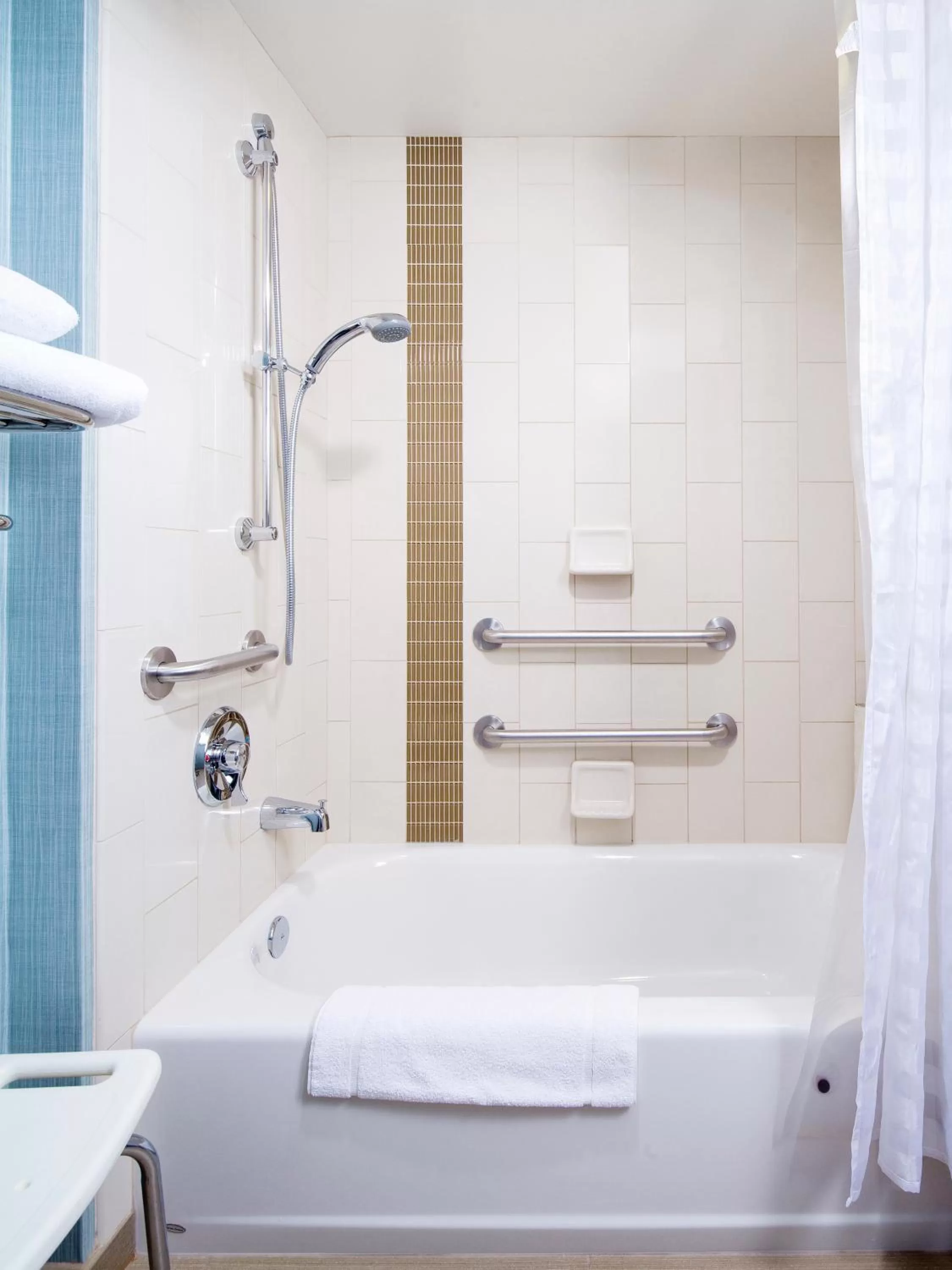 King Room with Sofa Bed and Accessible Tub - Disability Access in Hyatt Place Dallas/Plano