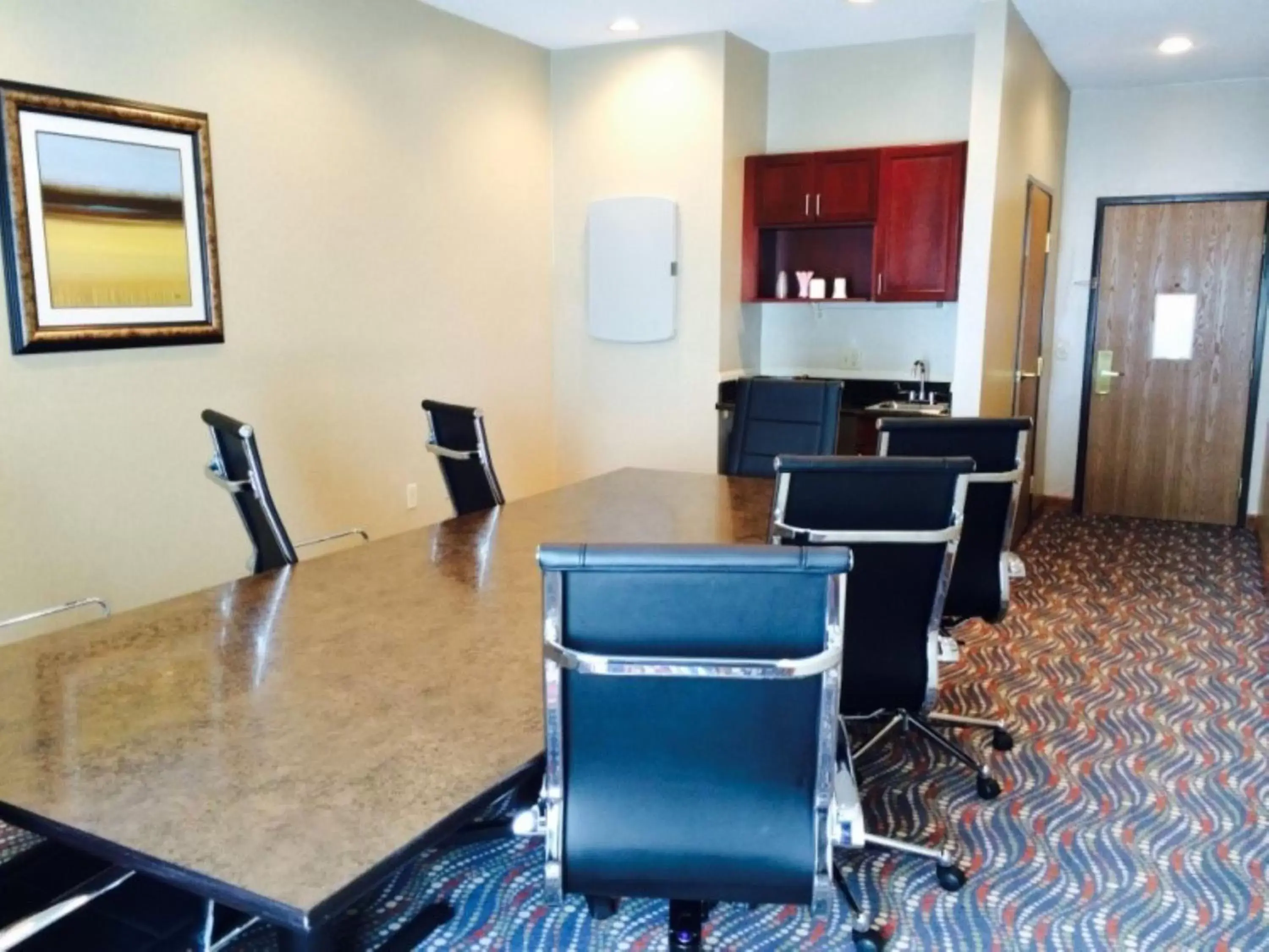 Meeting/conference room in Wingate by Wyndham Ashland