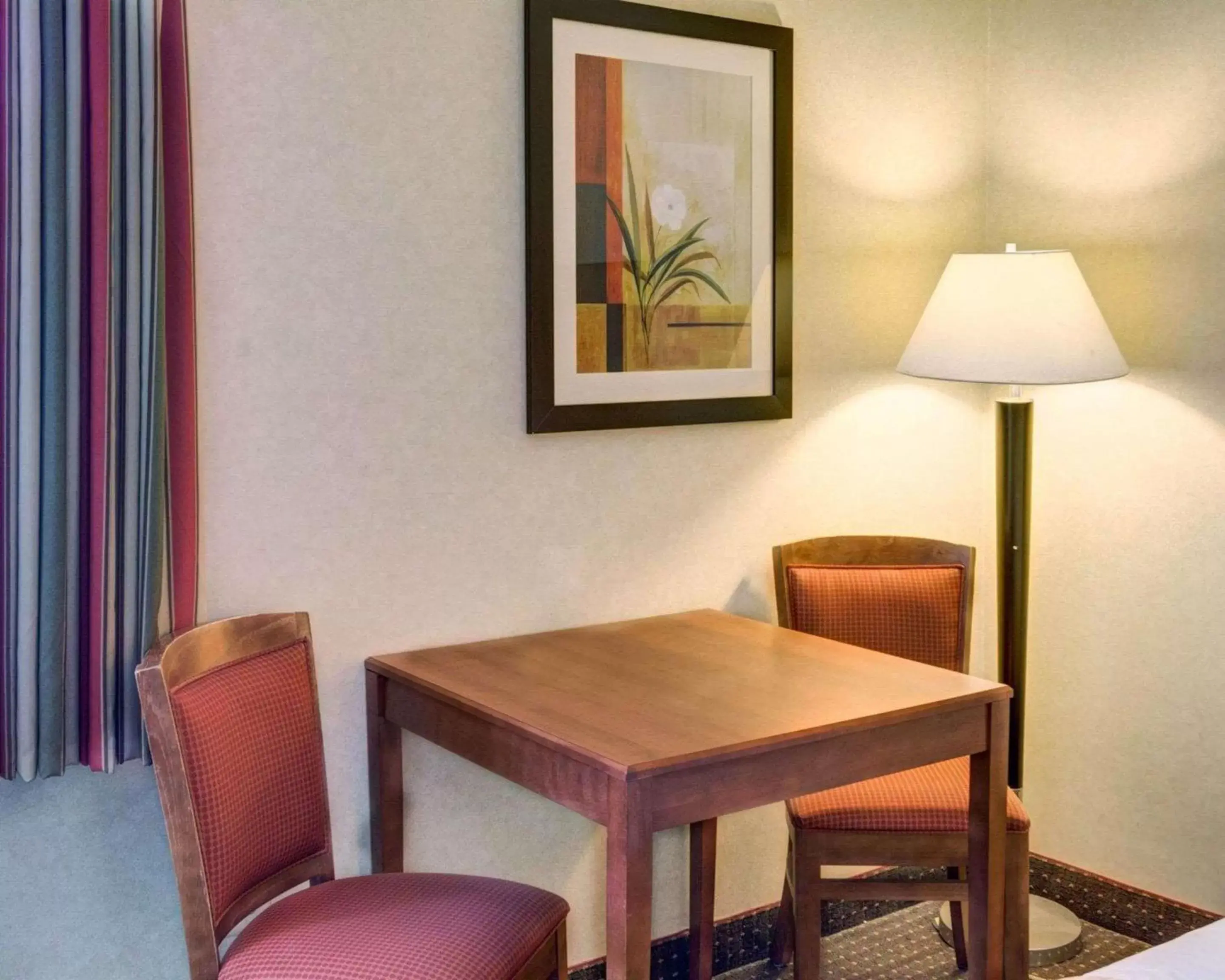 Photo of the whole room, Dining Area in Quality Inn Near Ft. Meade