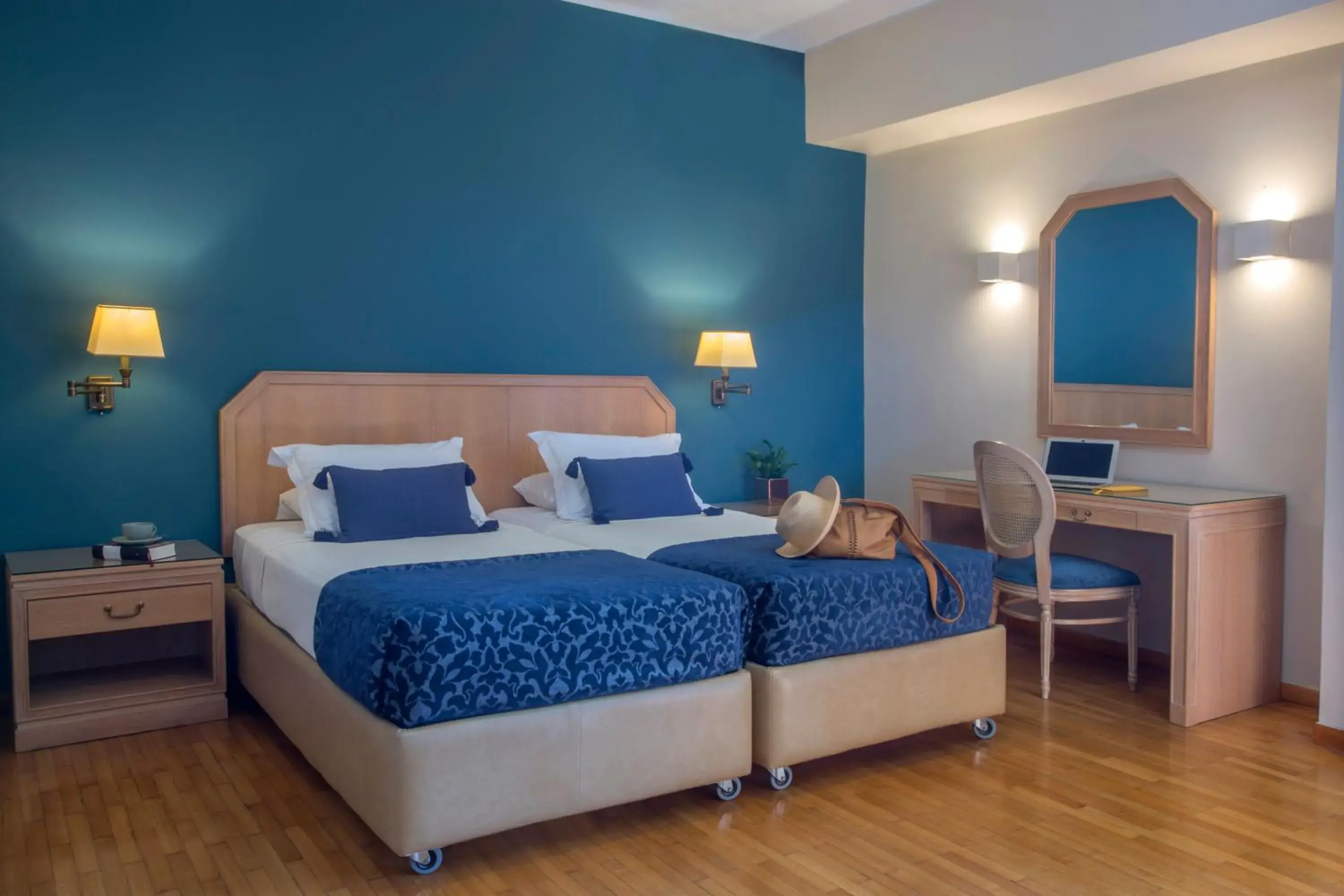 Bedroom, Bed in Delice Hotel - Family Apartments
