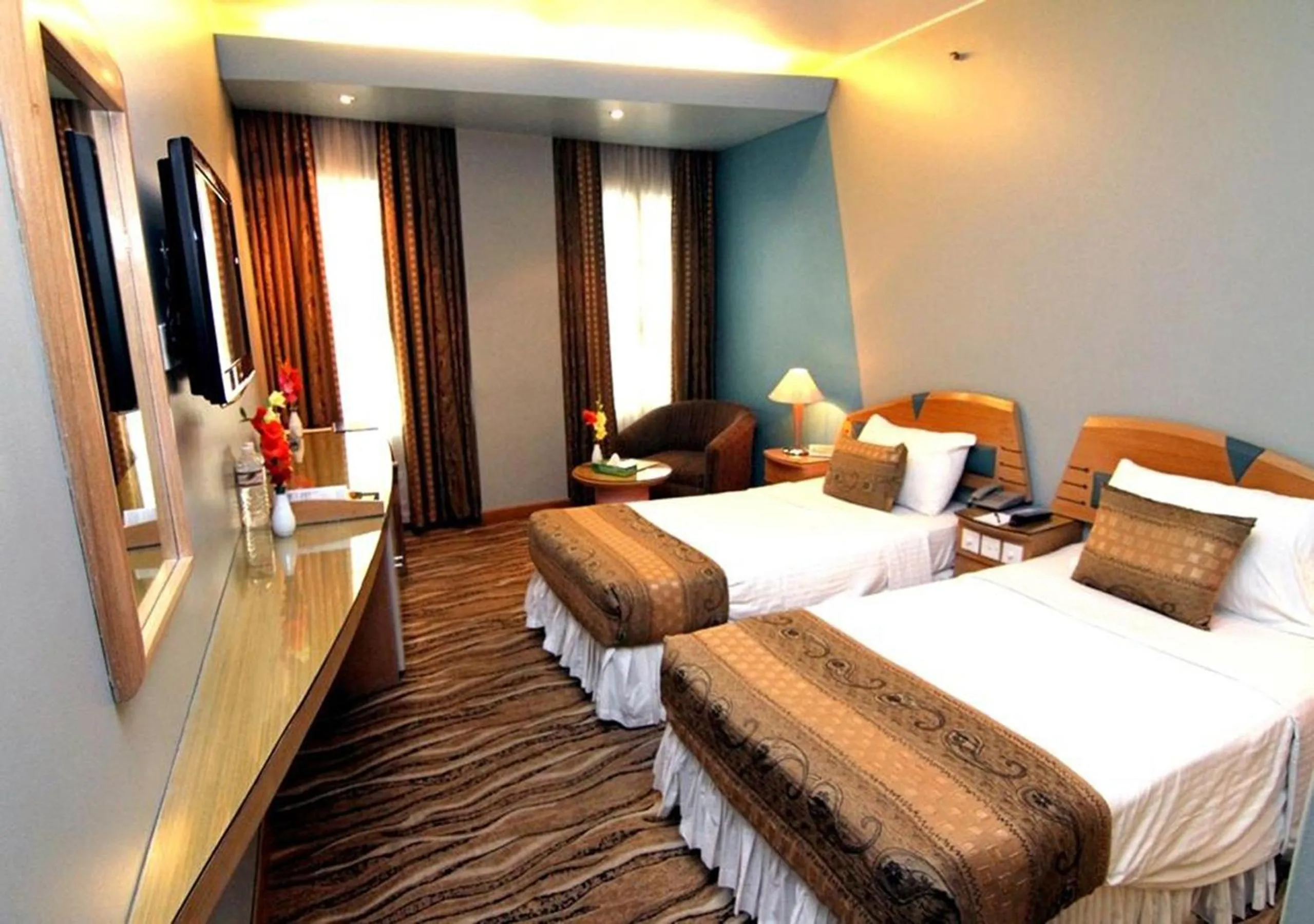 Bed in La Vinci Hotel