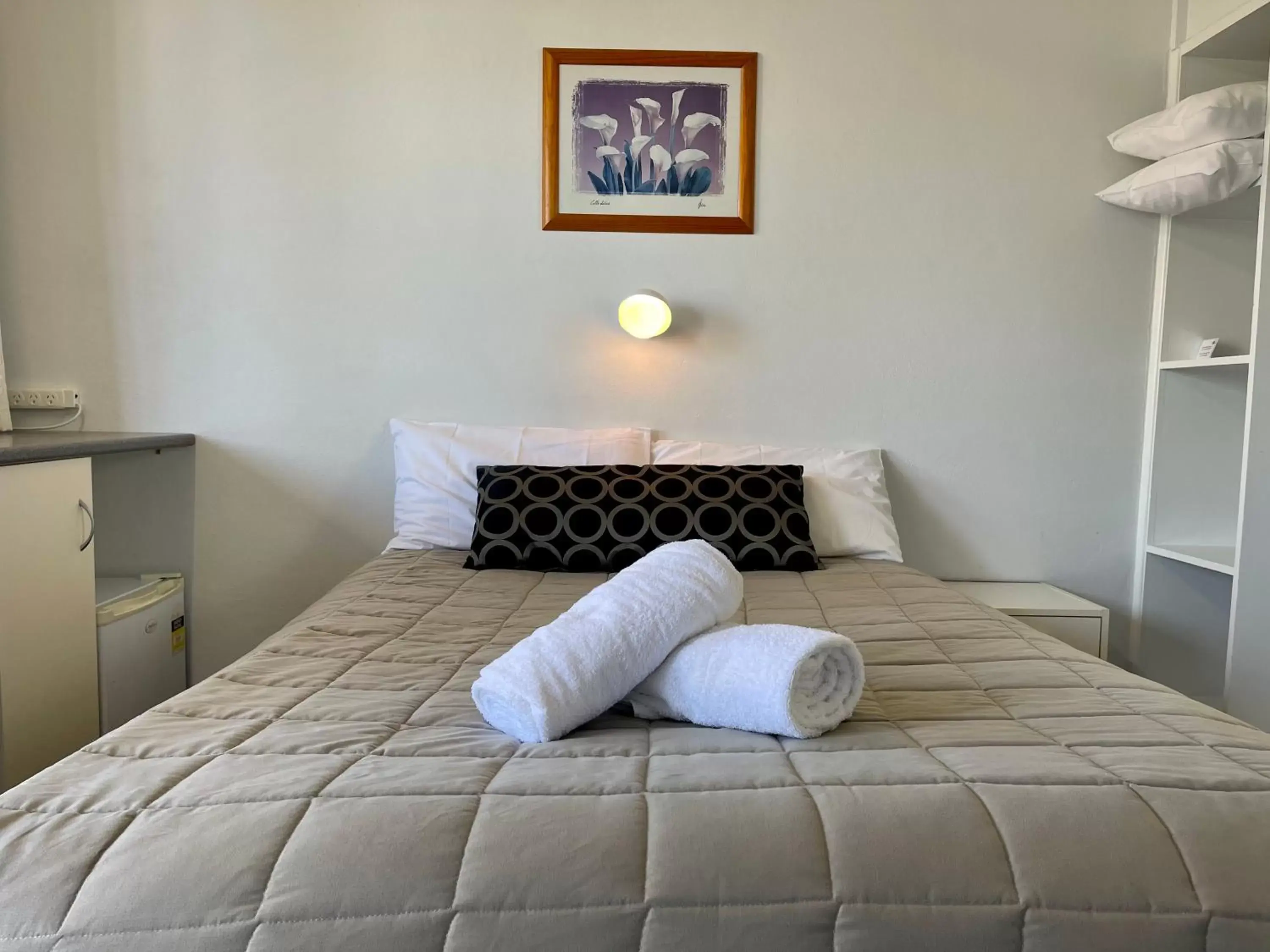 Bedroom, Bed in Quirindi Sunflower Motor Inn
