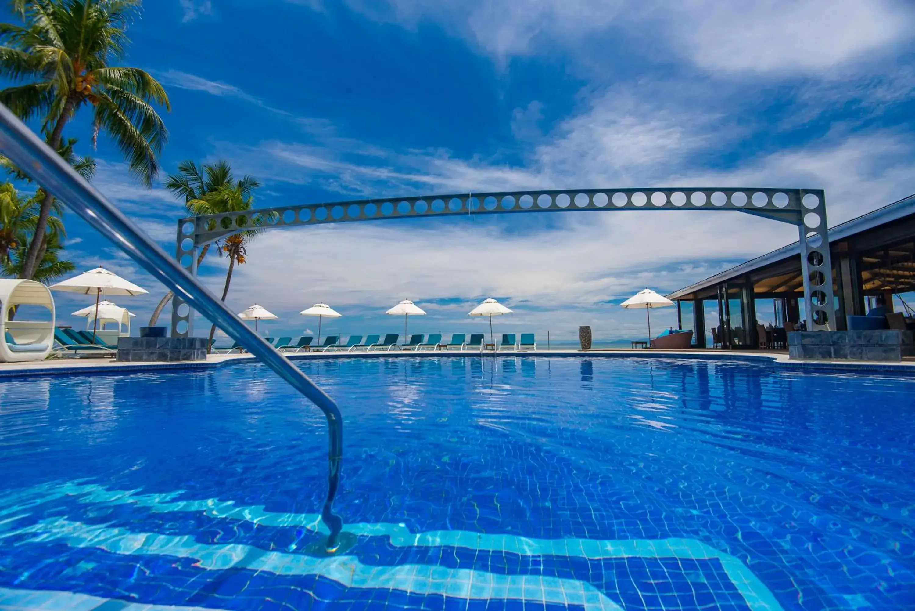 Swimming Pool in Coco de Mer and Black Parrot Suites
