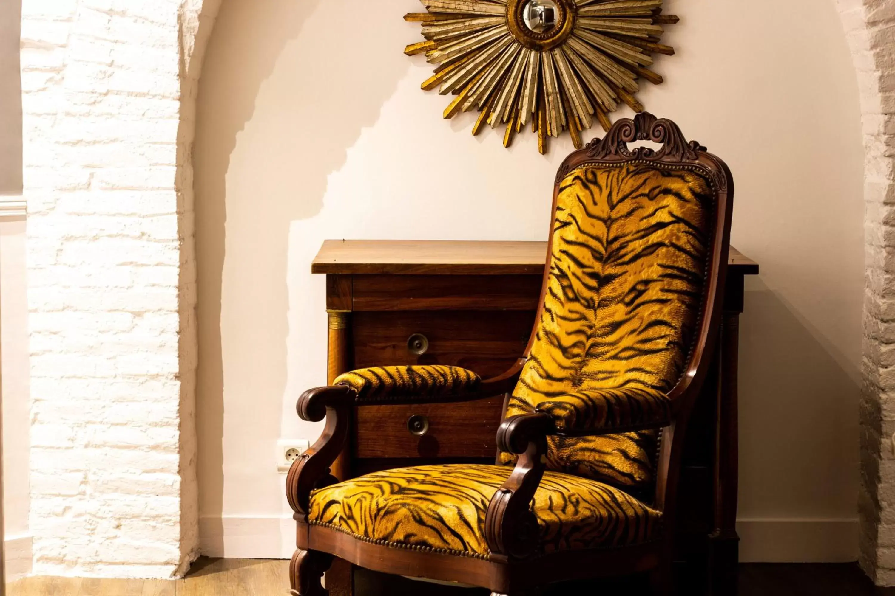 Living room, Seating Area in Hôtel de France