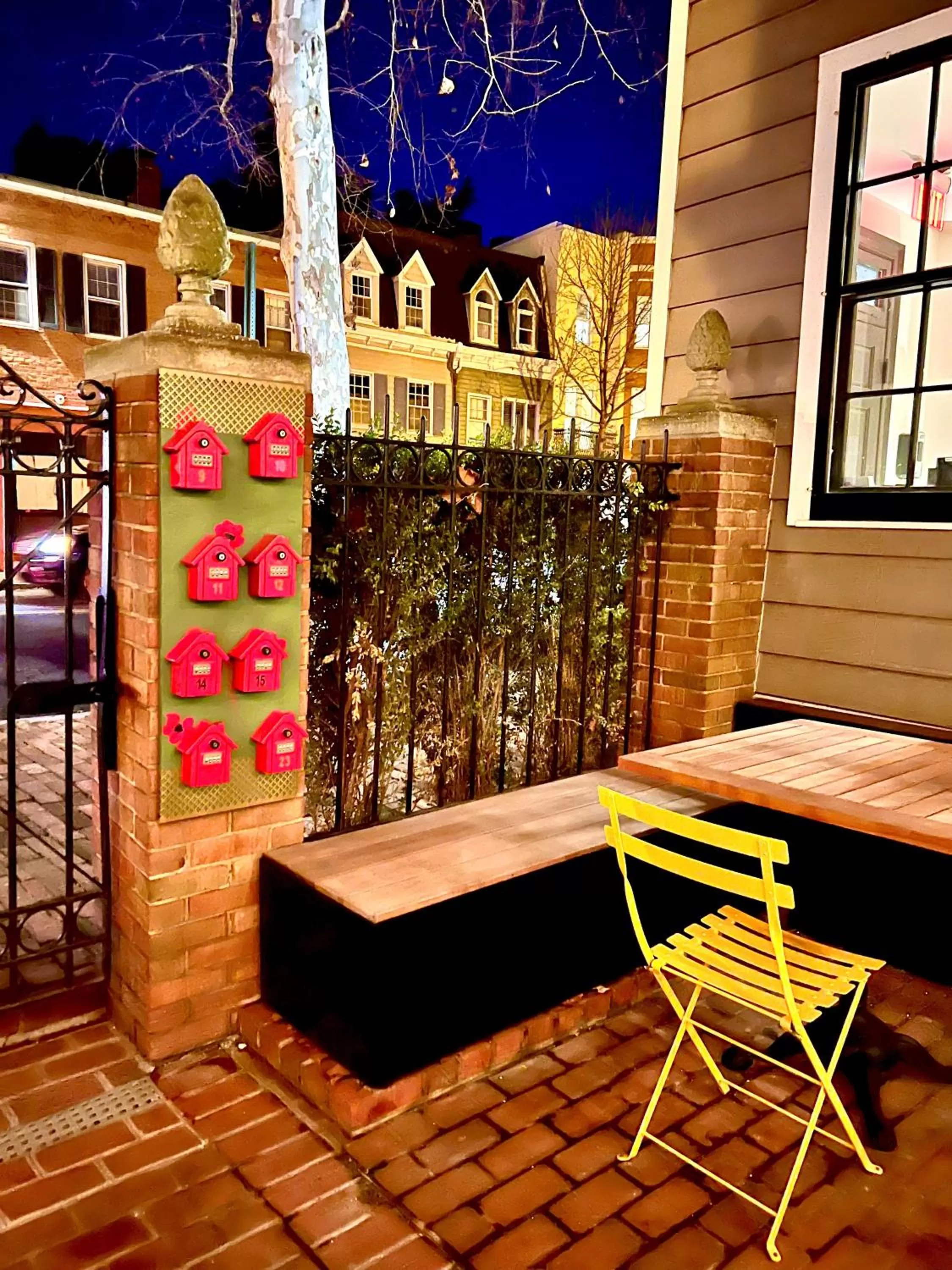 Patio in The Poppy Georgetown Guesthouse and Gardens