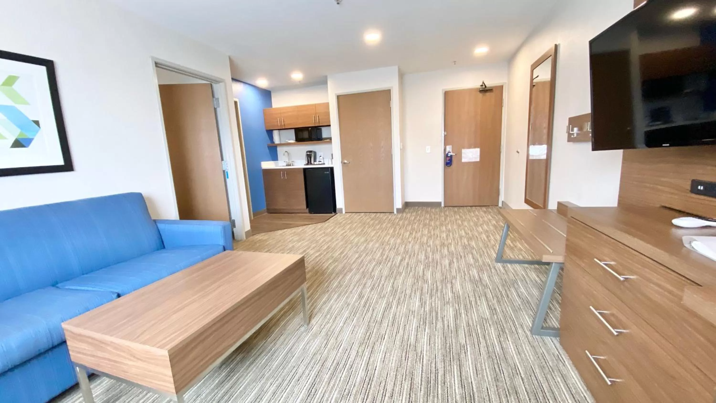 Photo of the whole room in Holiday Inn Express Park City by IHG