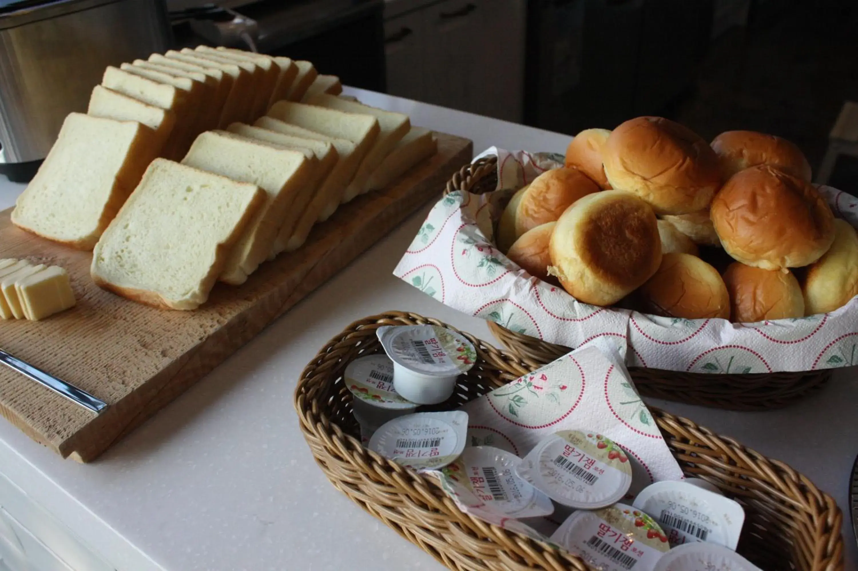 Property building in Andong Poong-gyung HOSTEL n LIBRARY Property building in Andong Poong-gyung HOSTEL n LIBRARY