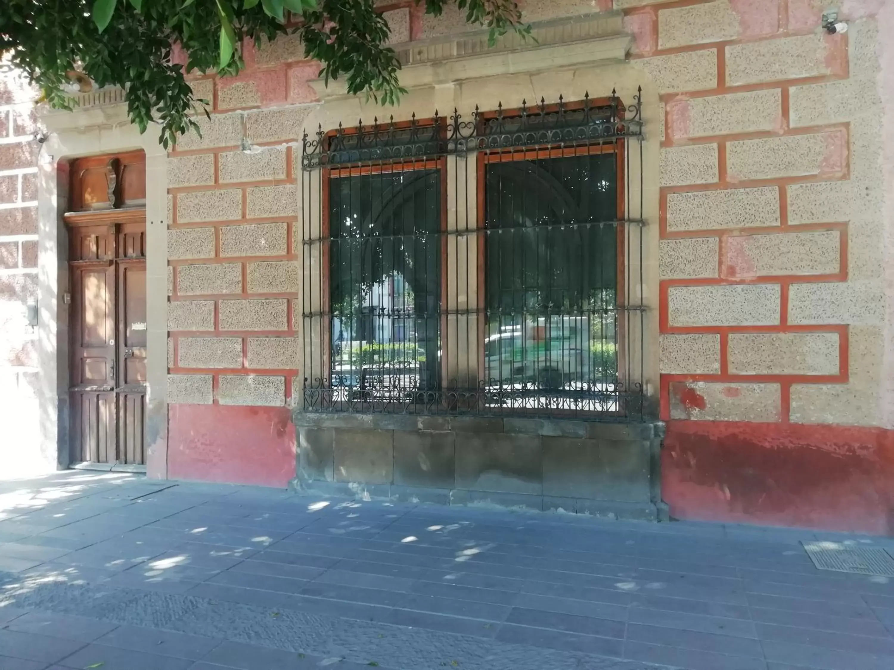 Facade/entrance, Swimming Pool in GRAN ALCÁZAR HOTEL BOUTIQUE