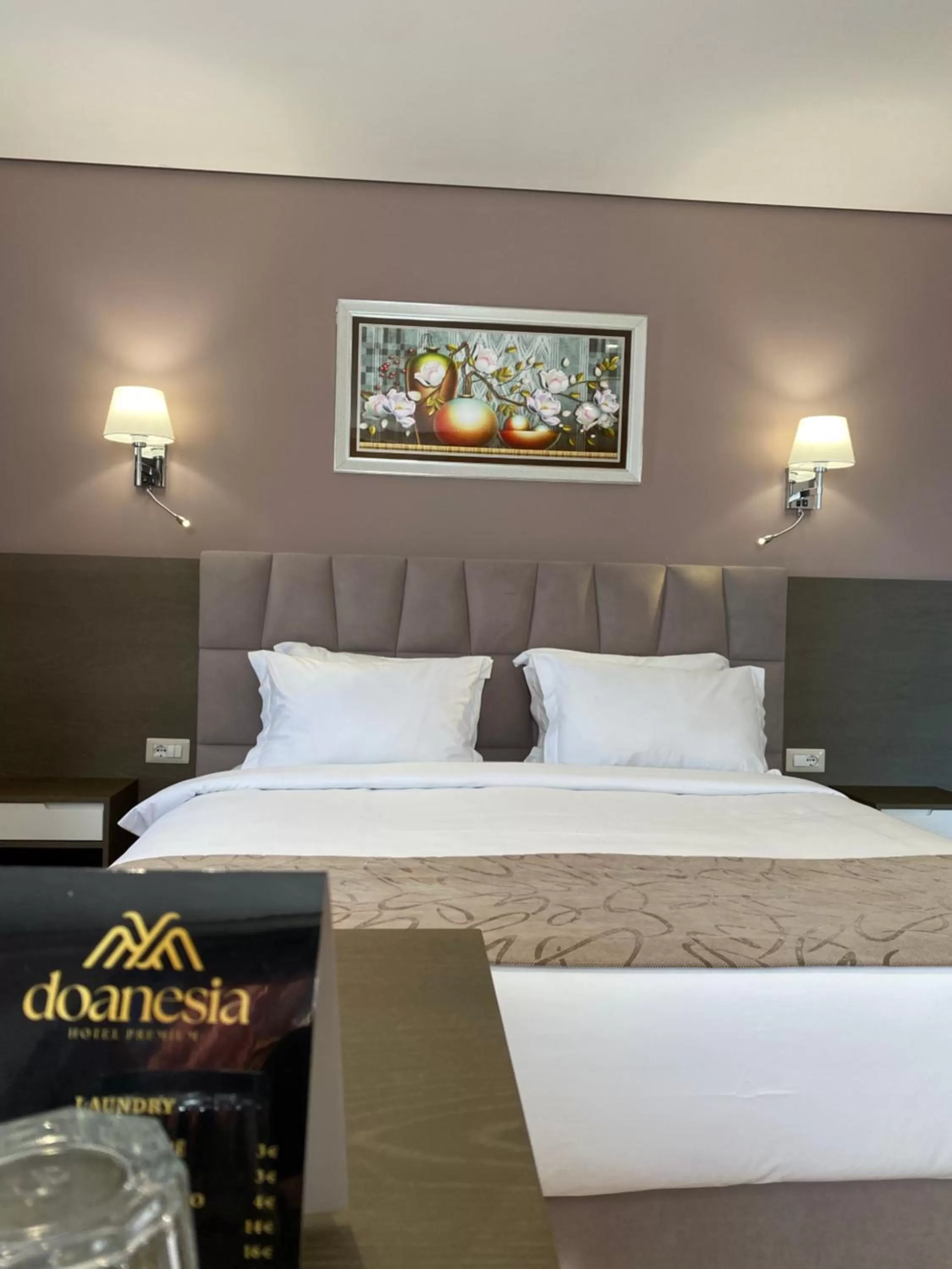 Bed in Doanesia Premium Hotel & Spa