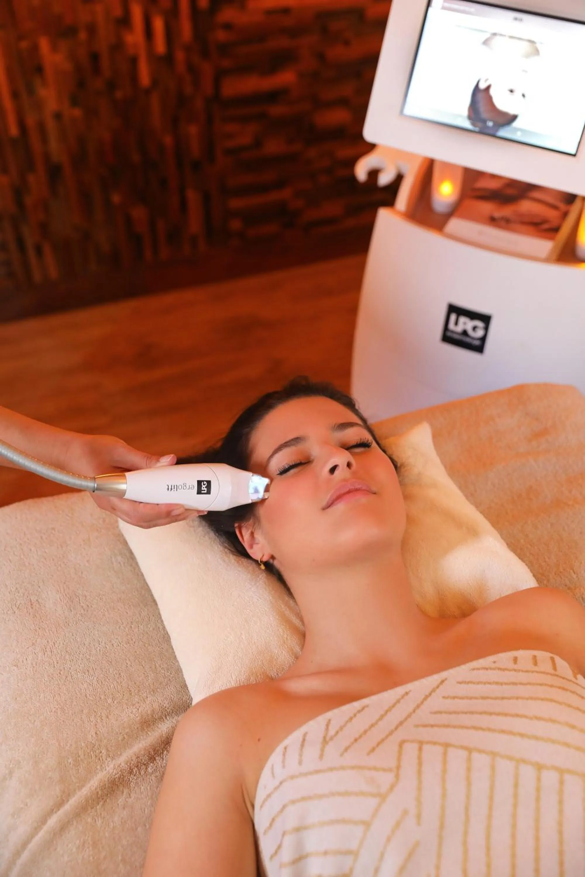 Spa and wellness centre/facilities in Negrecoste Hôtel & Spa