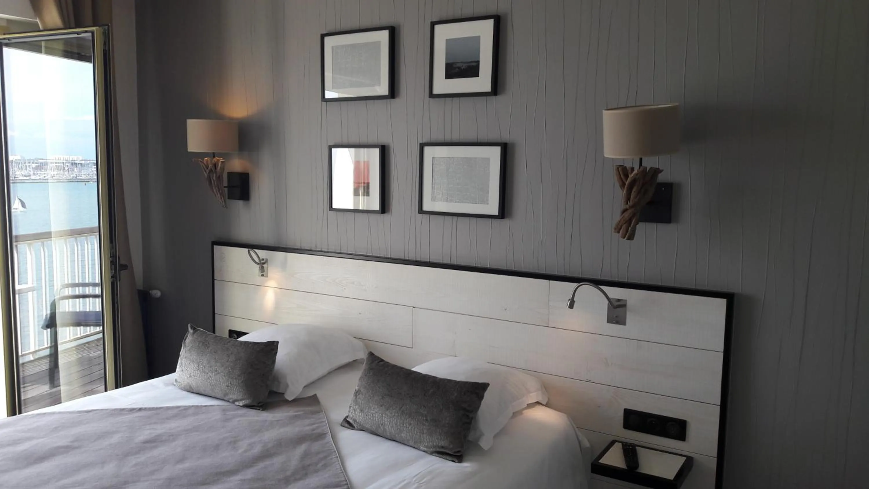 Sea view in Hôtel Les Brises