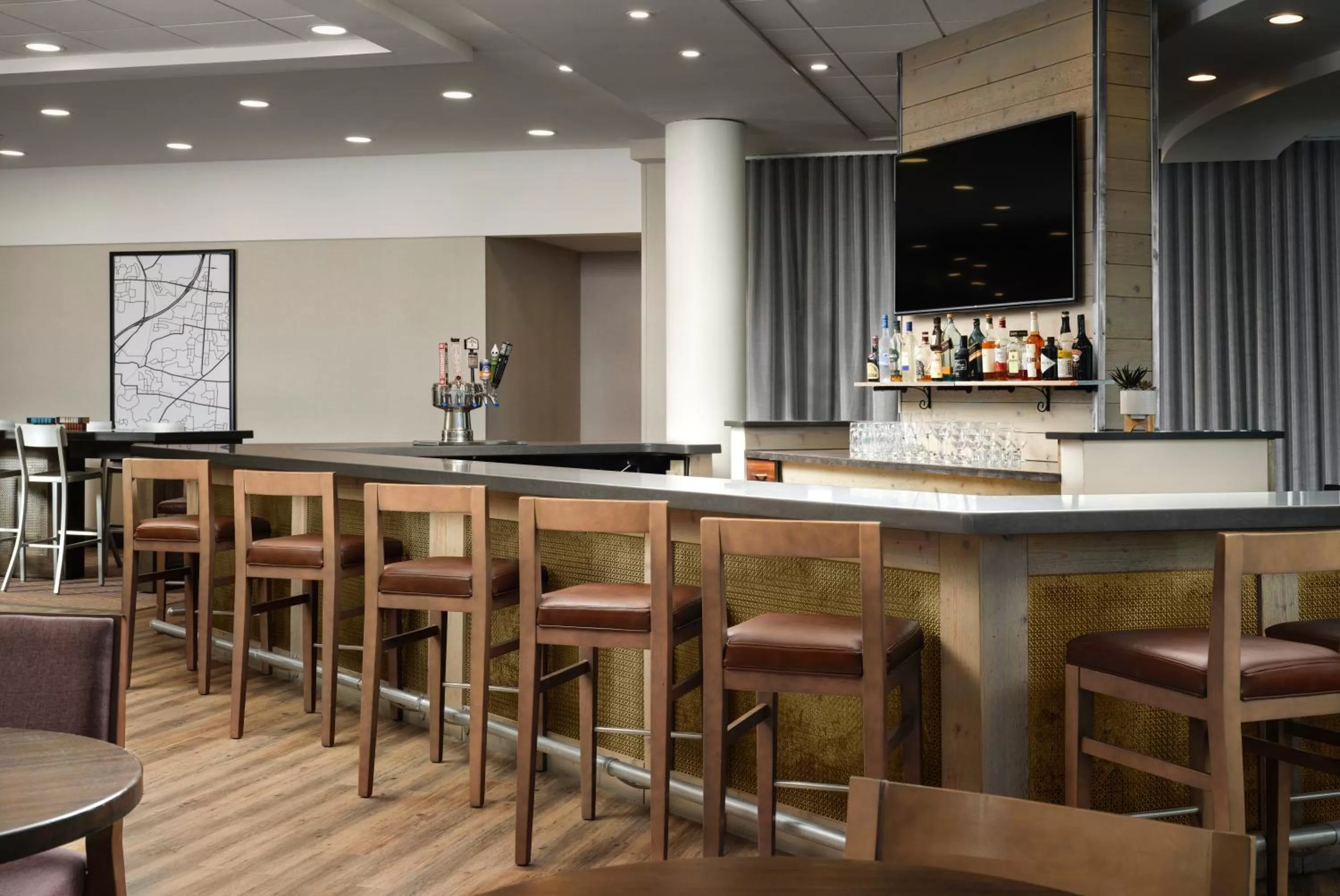 Restaurant/places to eat in Holiday Inn - Cincinnati - Liberty Way by IHG