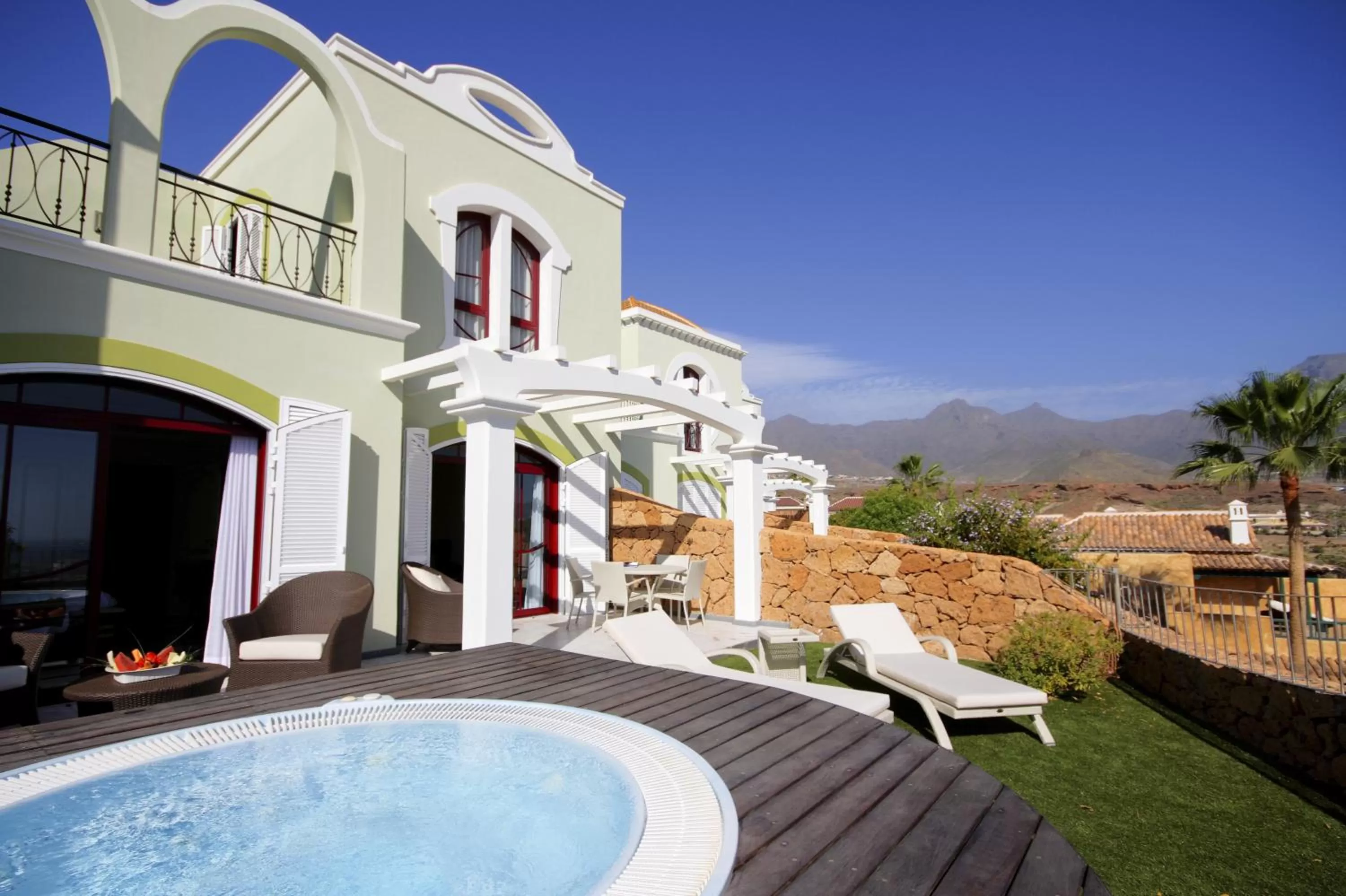 Patio in Hotel Suite Villa Maria