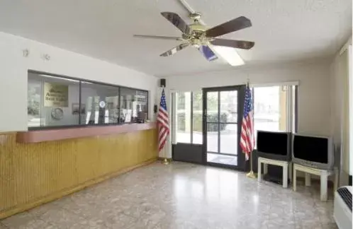 Lobby or reception in Americas Best Value Inn - Decatur