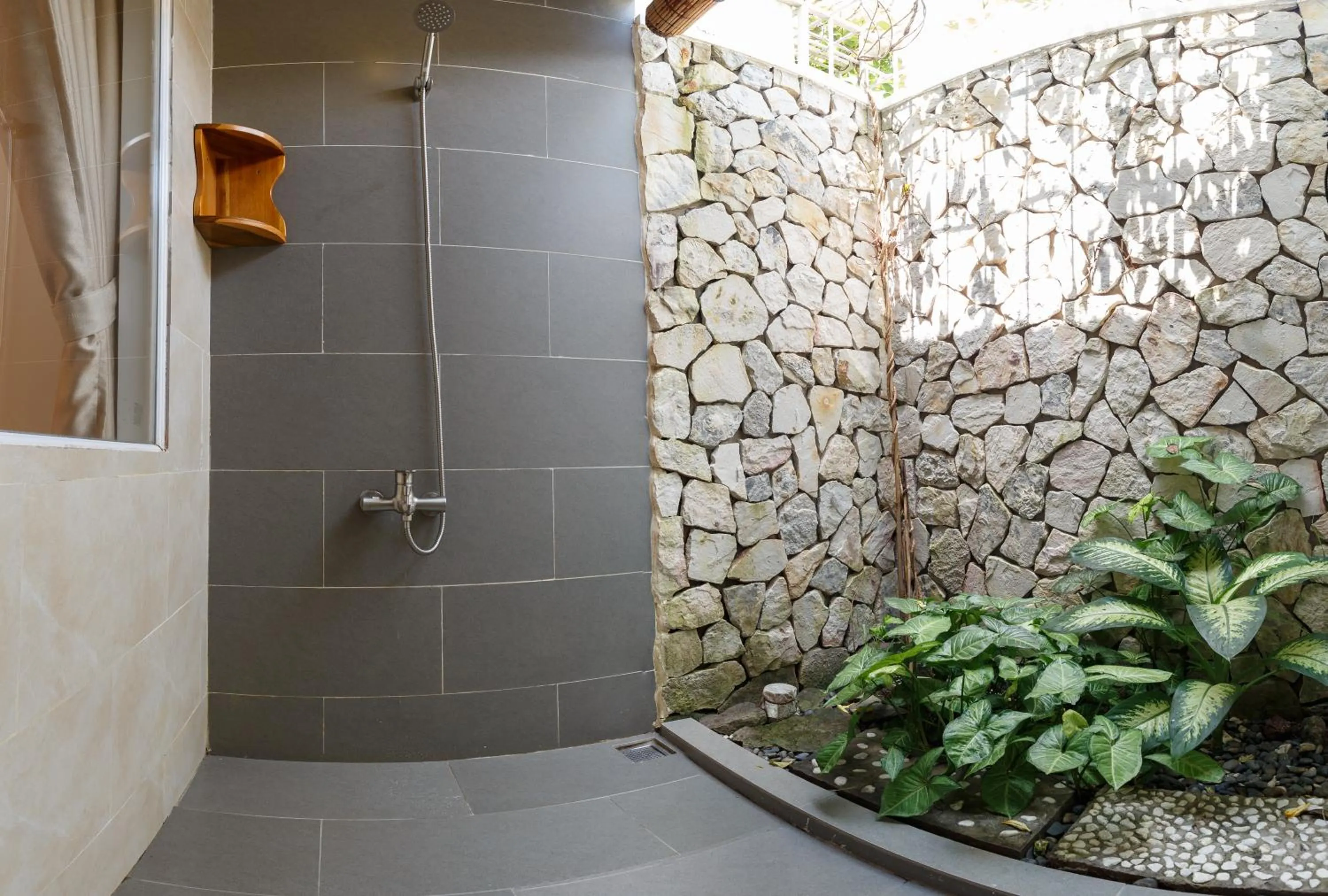 Bathroom in Miana Resort Phu Quoc