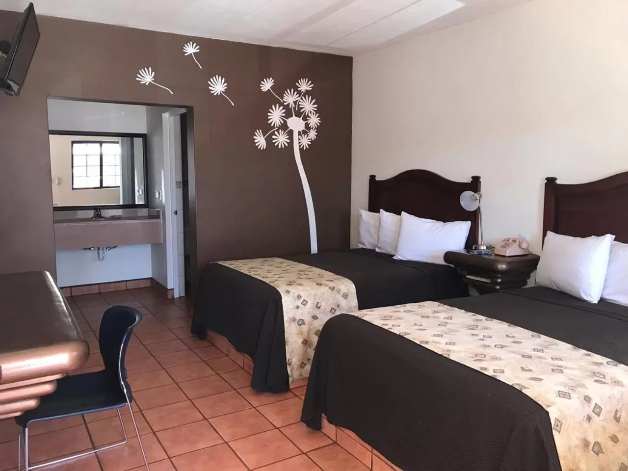 Bed in Hotel Colonial de Nogales