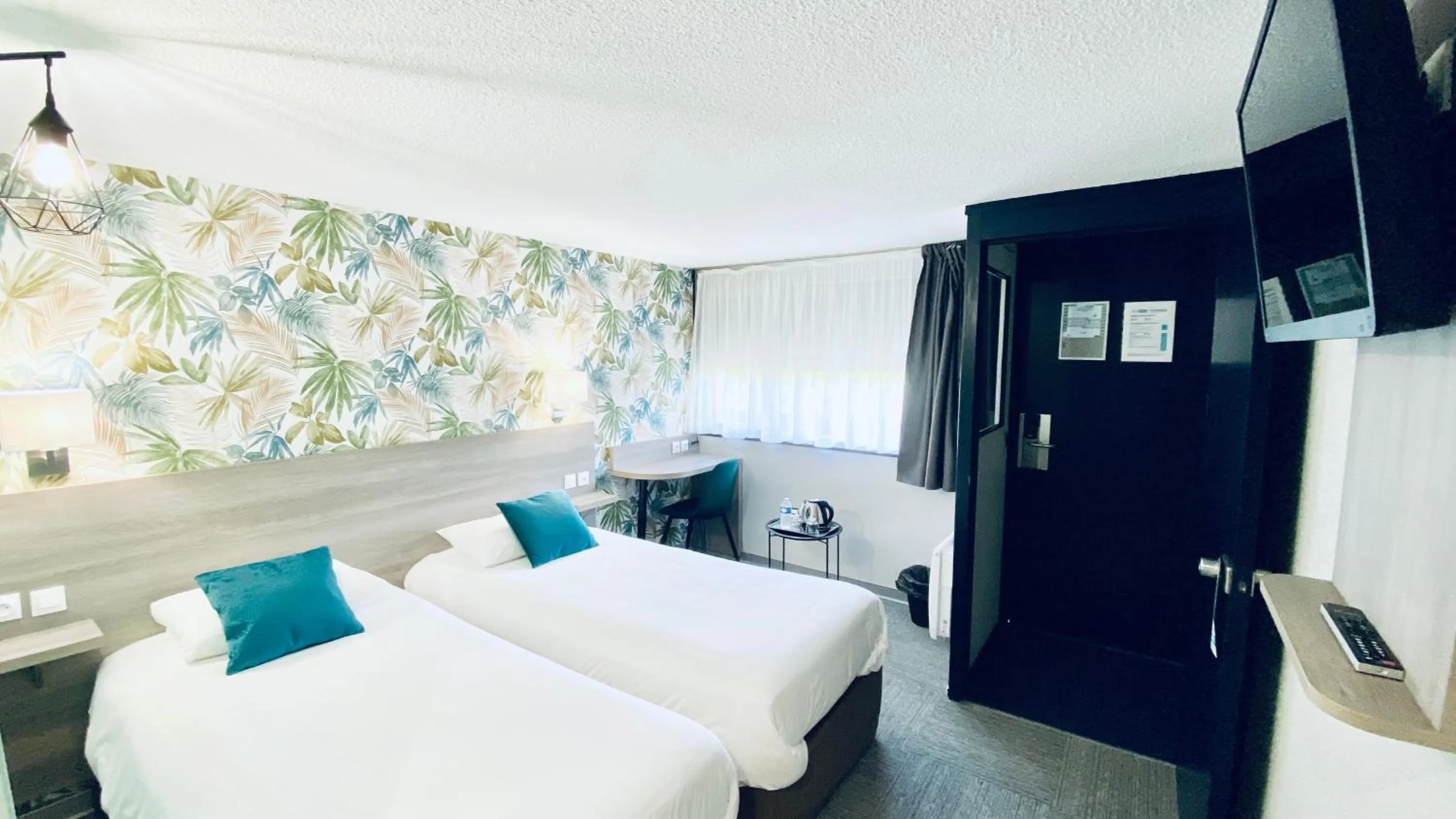 Bed in Campanile Laon