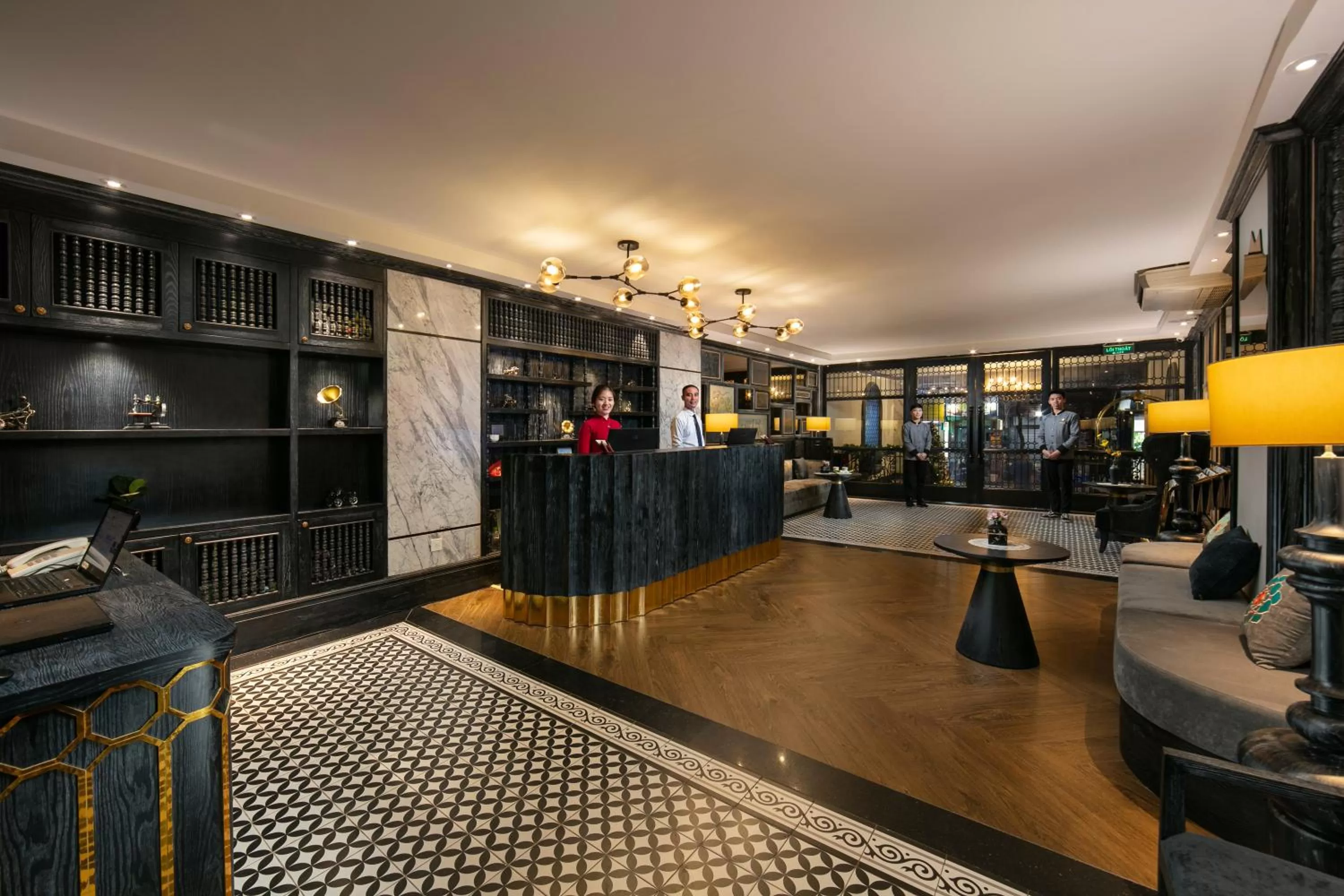 Lobby or reception in Shining Central Hotel & Spa