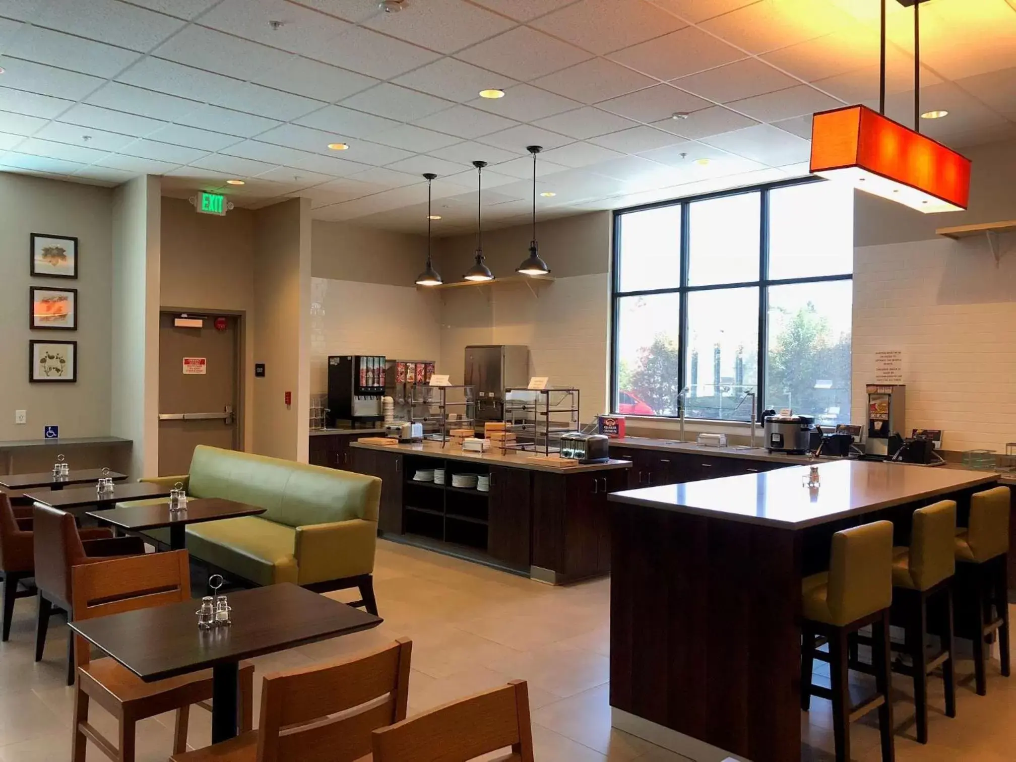 Restaurant/Places to Eat in Country Inn & Suites by Radisson, San Jose International Airport, CA