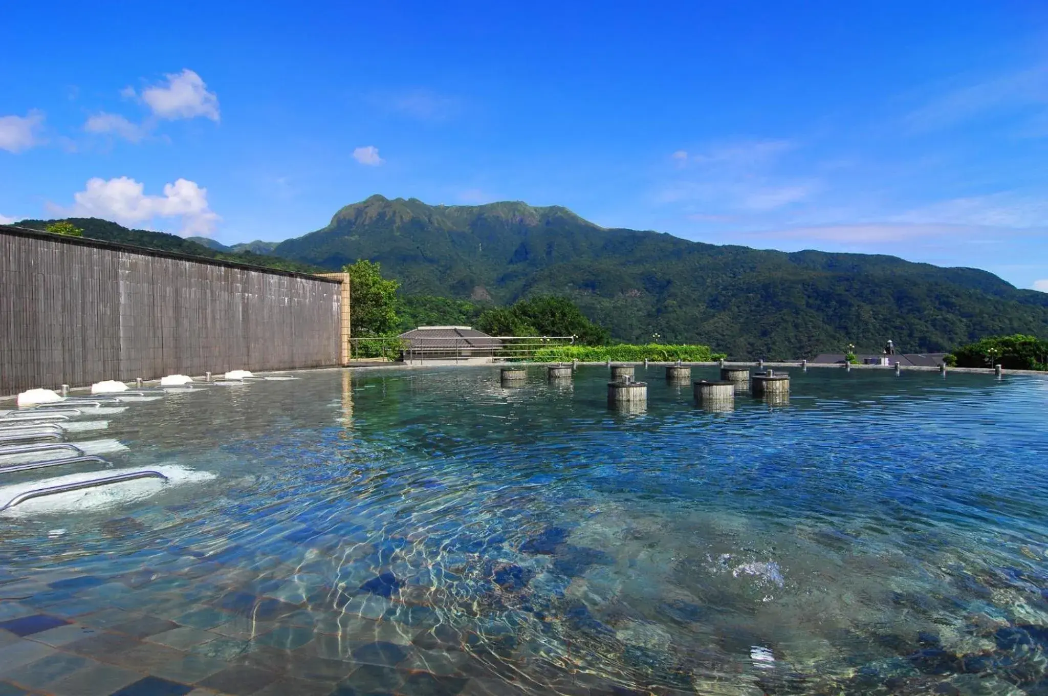 Spa and wellness centre/facilities, Swimming Pool in Yang Ming Shan Tien Lai Resort & Spa