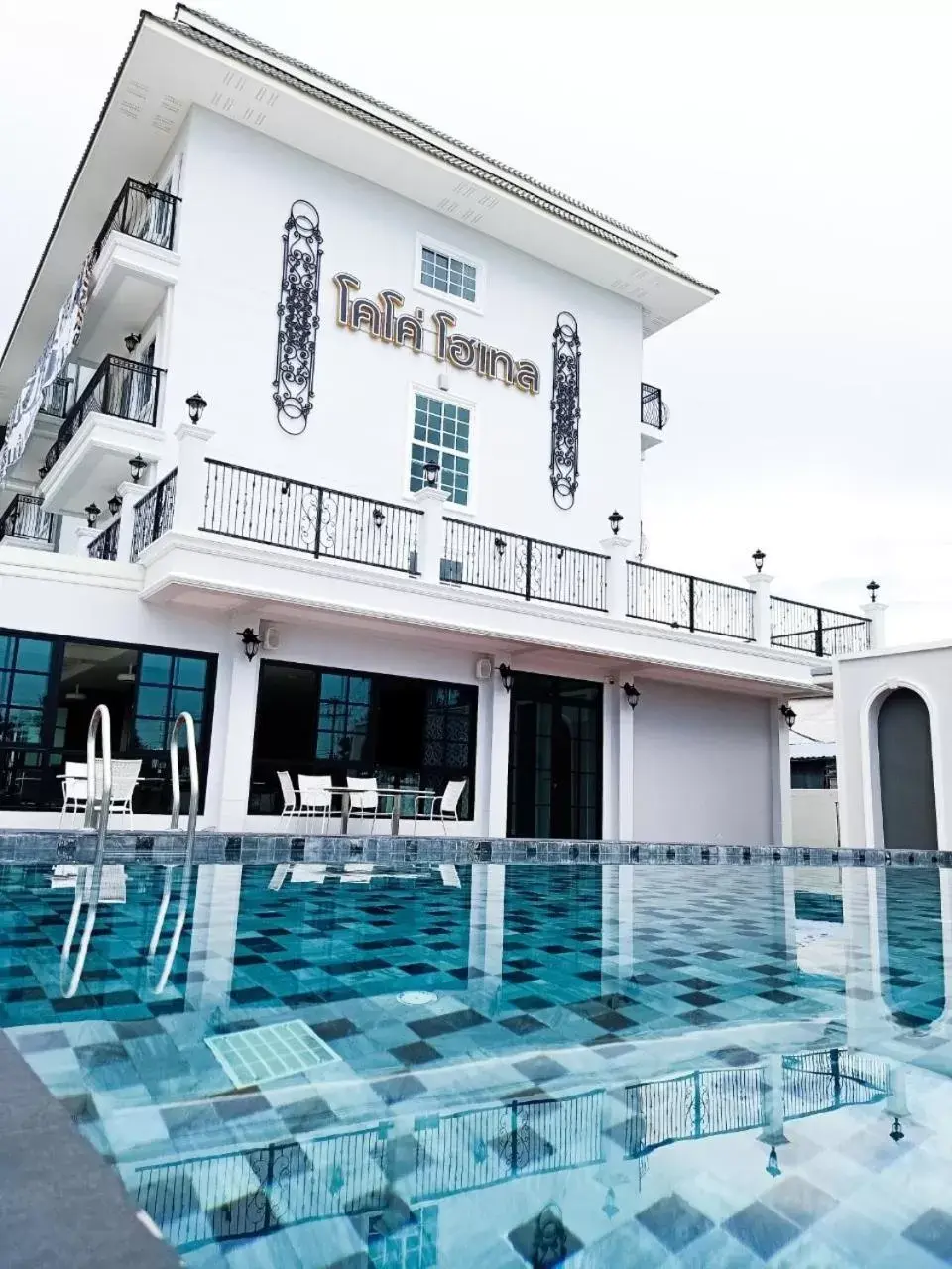 Facade/entrance in โคโค่ โฮเทล KOCO Hotel Facade/entrance in โคโค่ โฮเทล KOCO Hotel