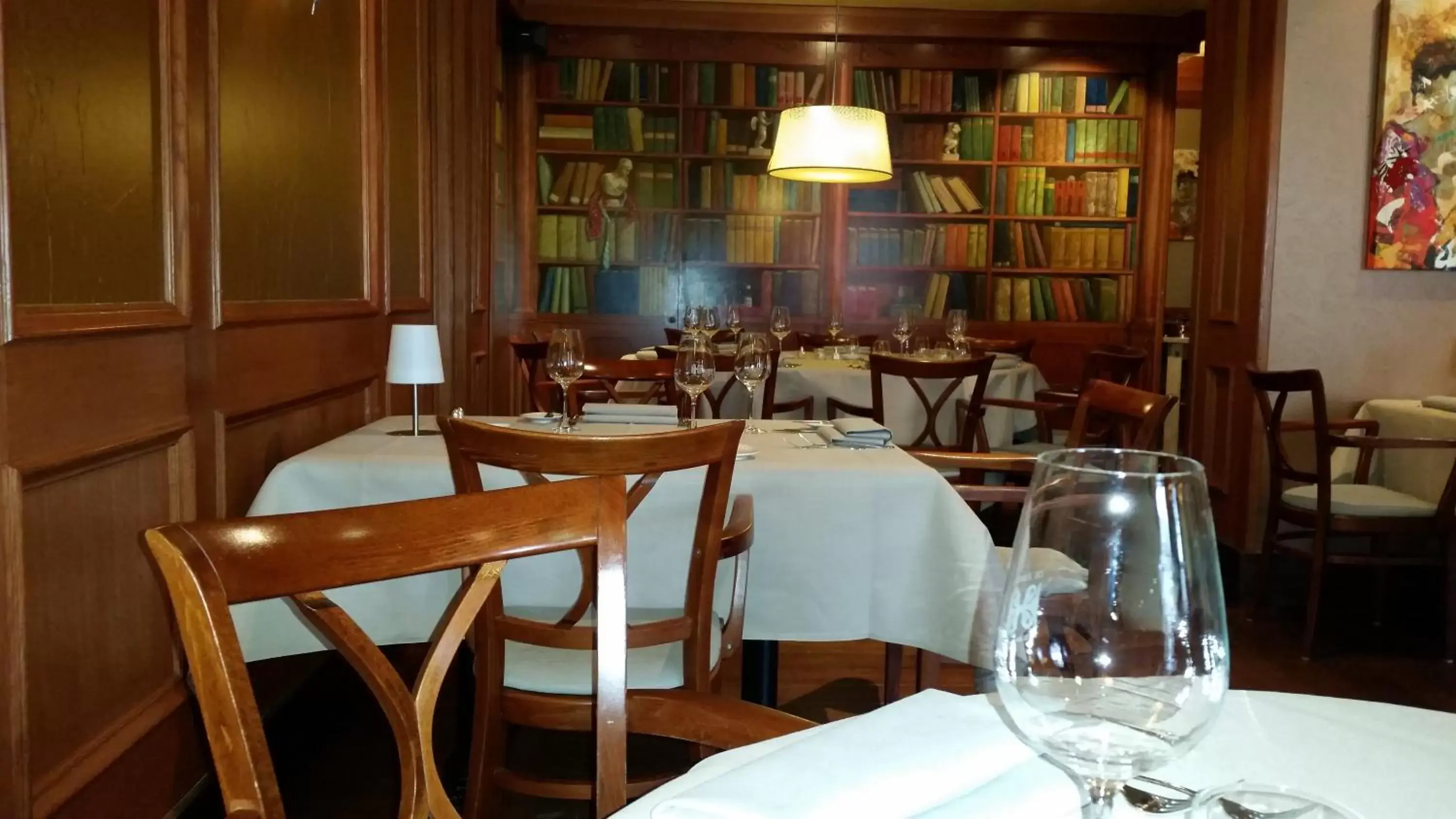 Restaurant/Places to Eat in Hotel & Brasserie de Zwaan Venray
