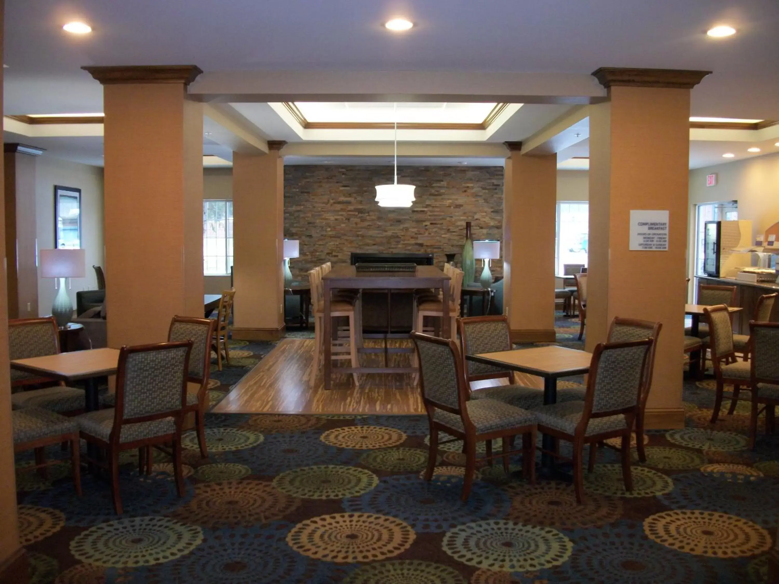 Breakfast, Restaurant/Places to Eat in Holiday Inn Express - Cortland, an IHG Hotel