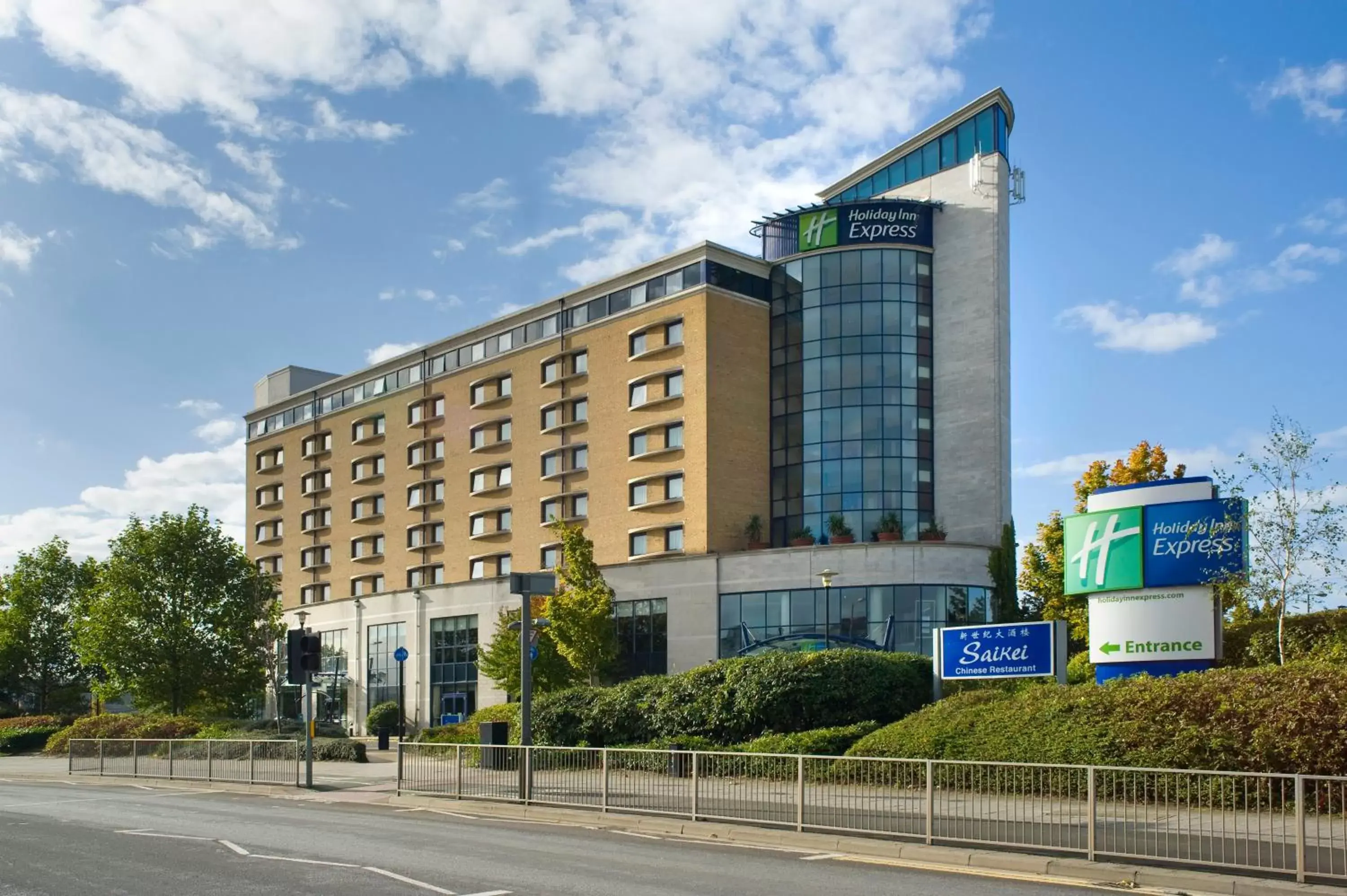 Property Building in Holiday Inn Express London Greenwich, an IHG Hotel