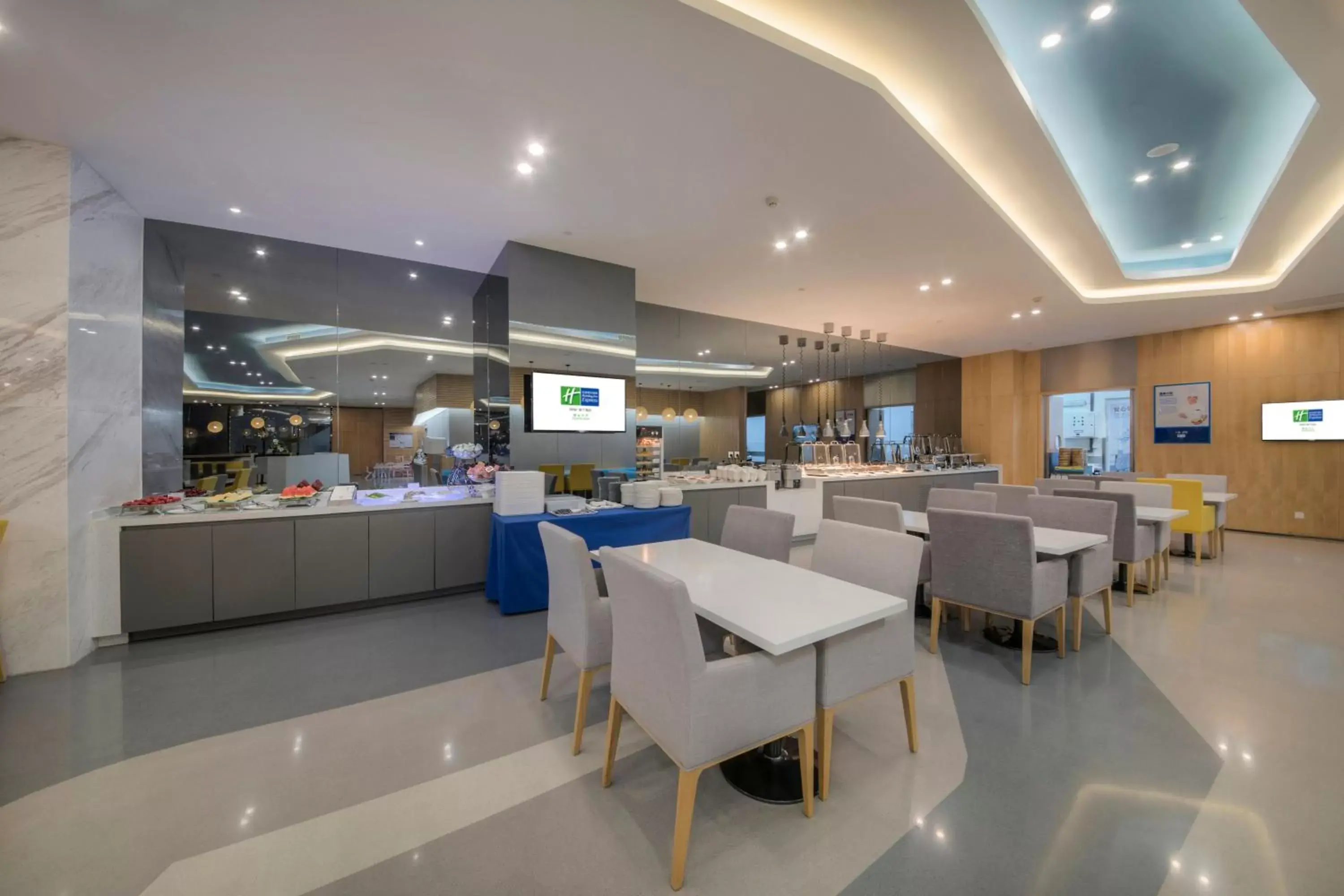 Breakfast, Restaurant/Places to Eat in Holiday Inn Express - Yantai YEDA, an IHG Hotel