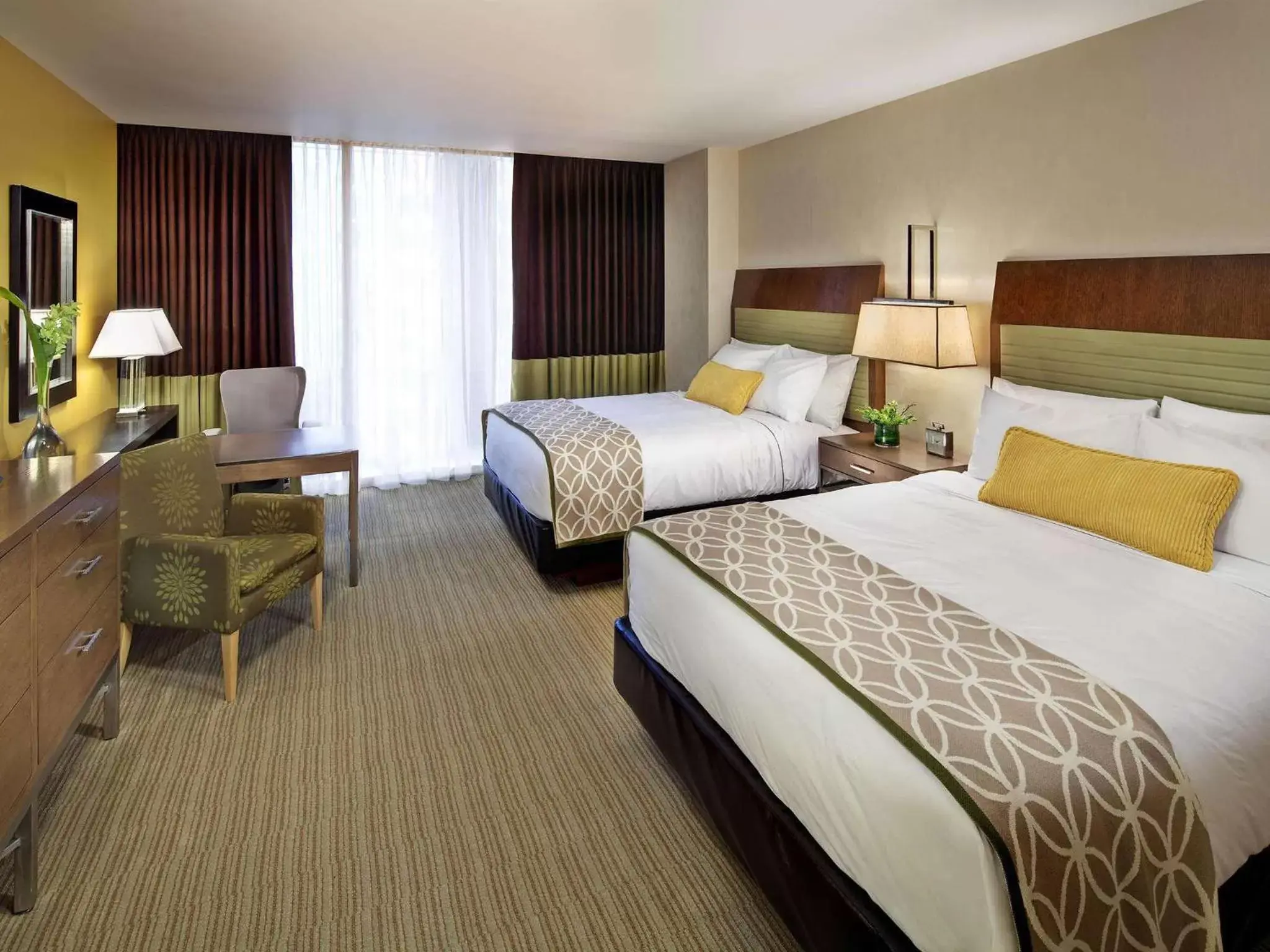 Bedroom, Bed in Fairmont Pittsburgh