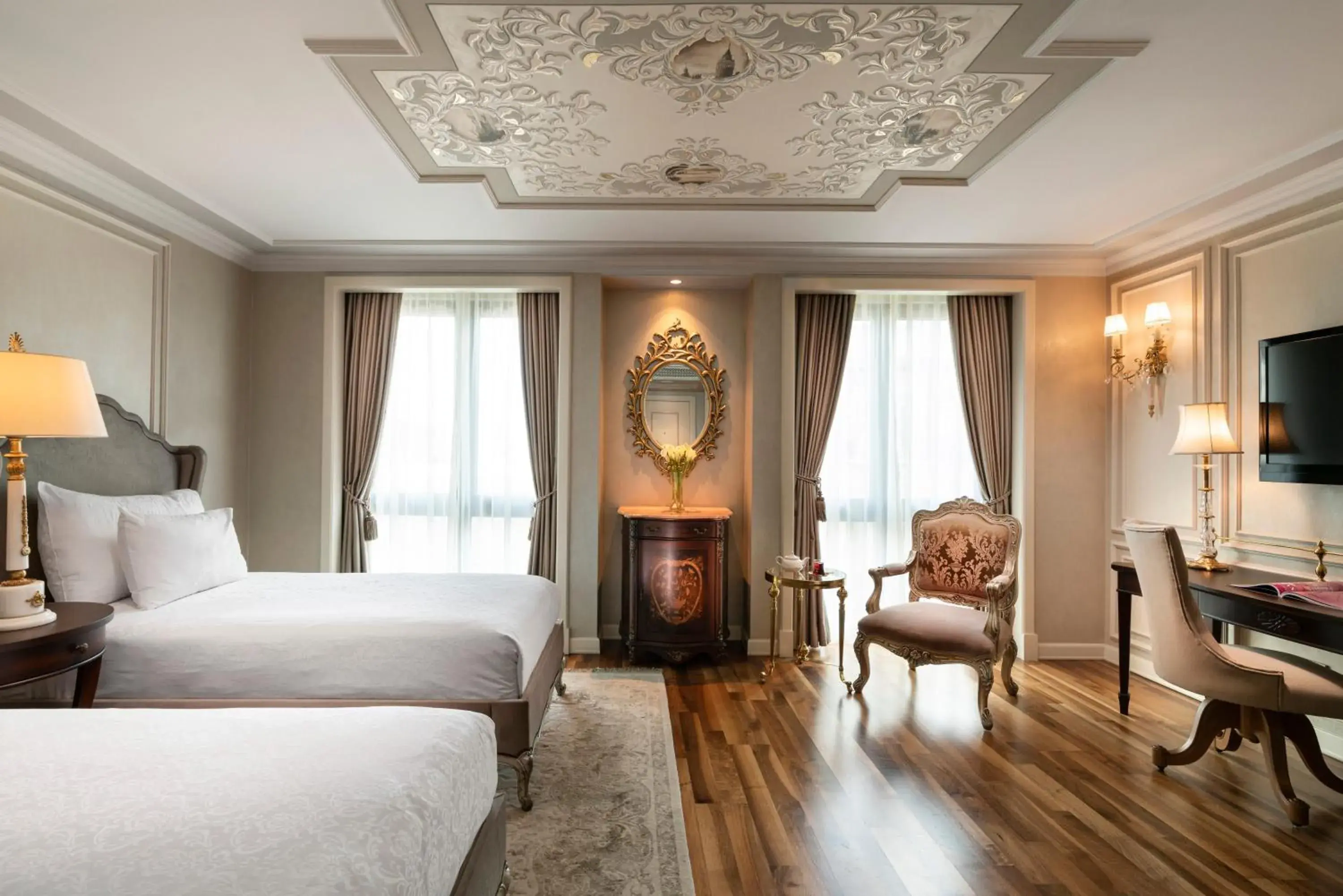 Bedroom in Rixos Pera Istanbul