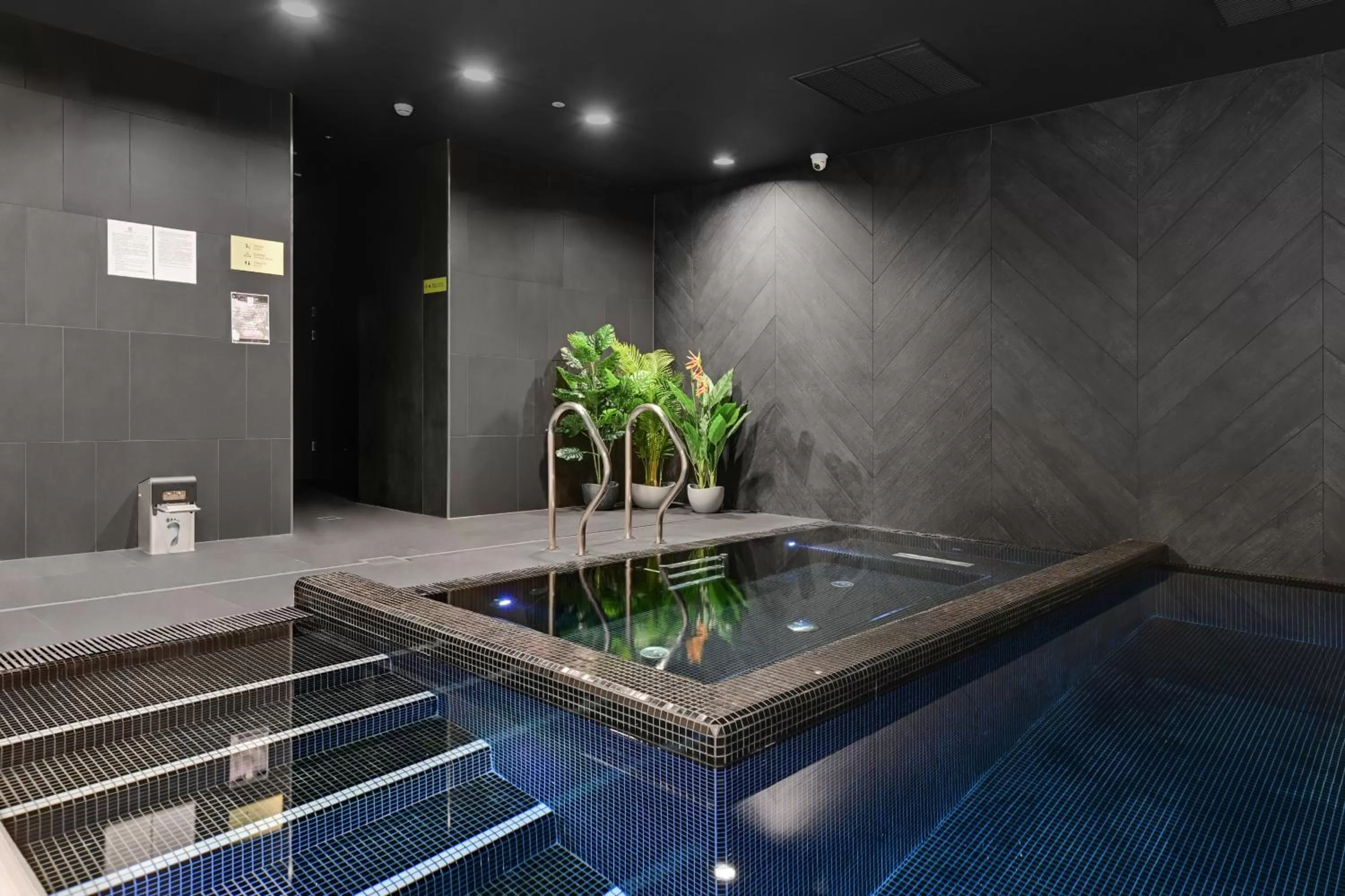 Swimming pool in GRANO HOTEL Gdańsk Old Town