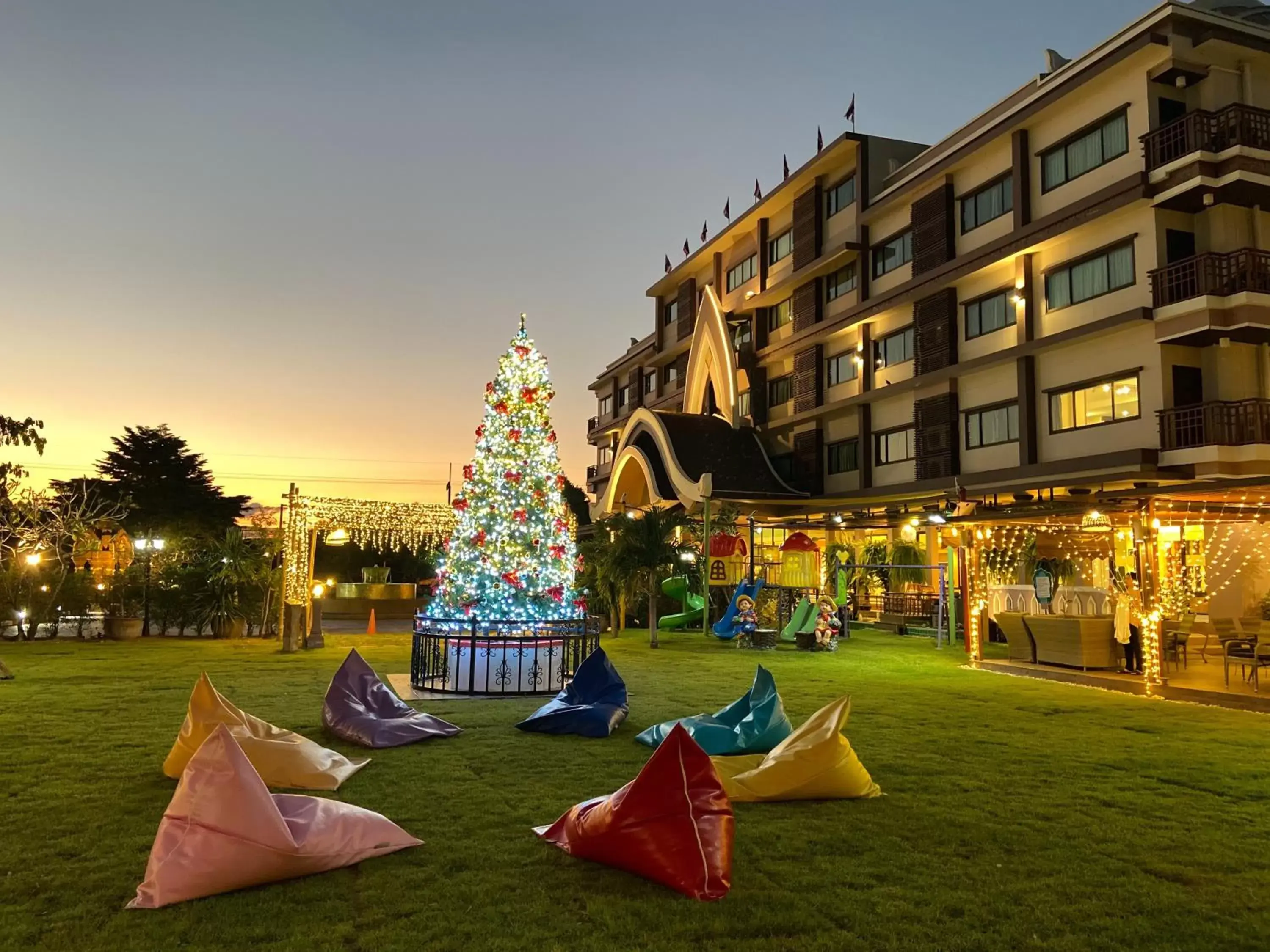 Garden in Phanomrungpuri Hotel Buriram