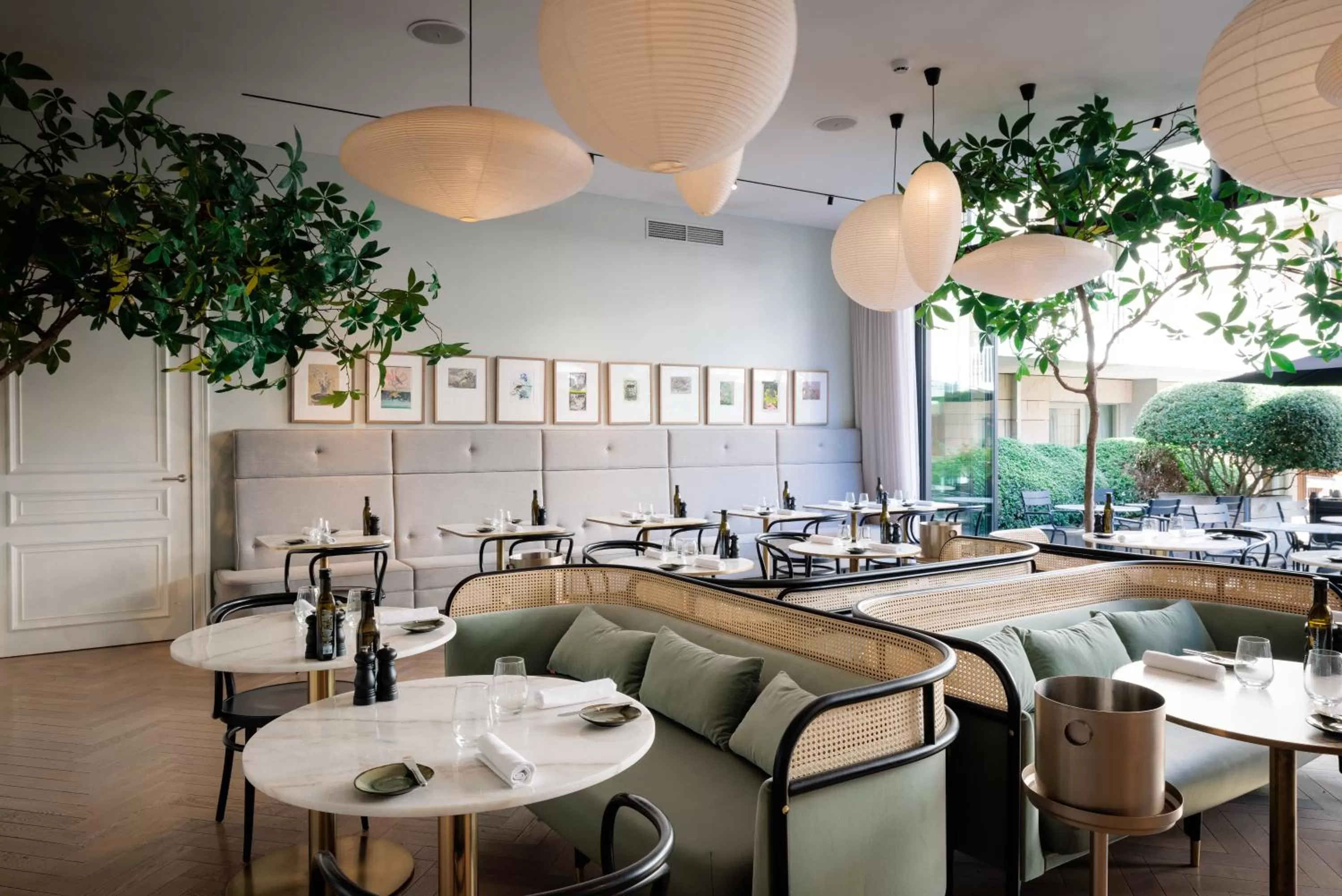 Restaurant/places to eat in Pillows Grand Boutique Hotel Reylof Ghent