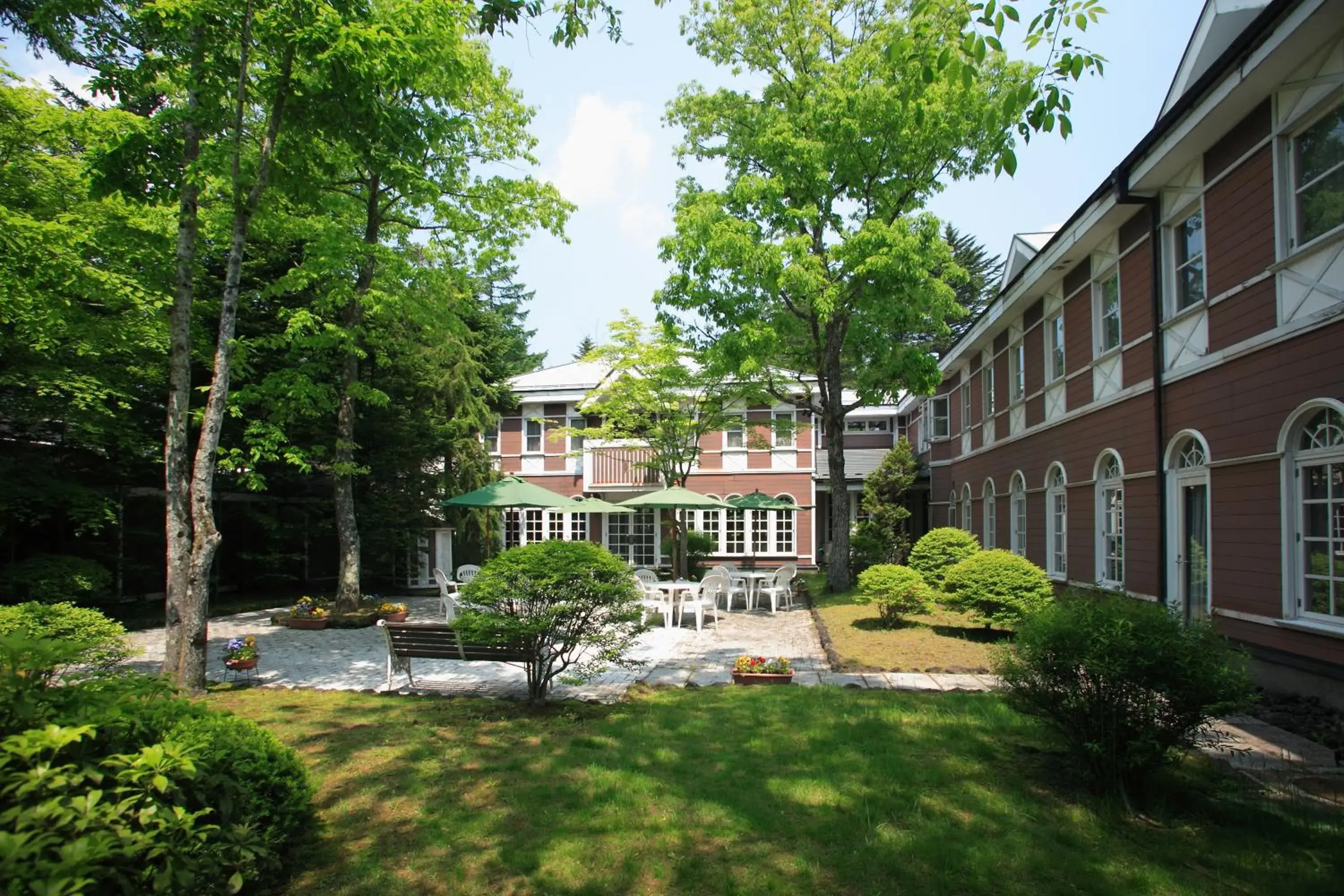 Facade/entrance in Kyu Karuizawa Hotel Otowa No Mori Facade/entrance in Kyu Karuizawa Hotel Otowa No Mori