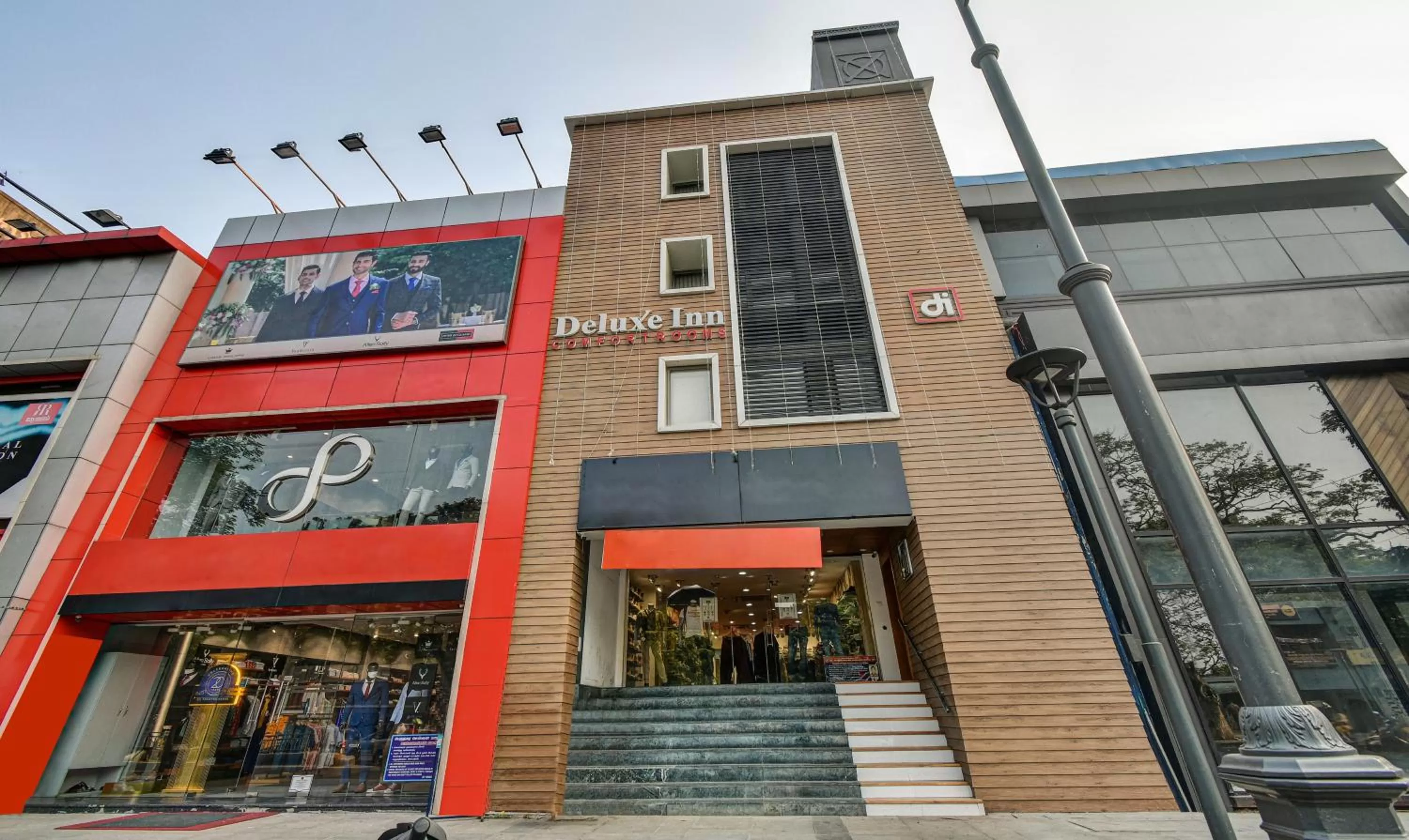 Property Building in Itsy By Treebo - Deluxe Inn