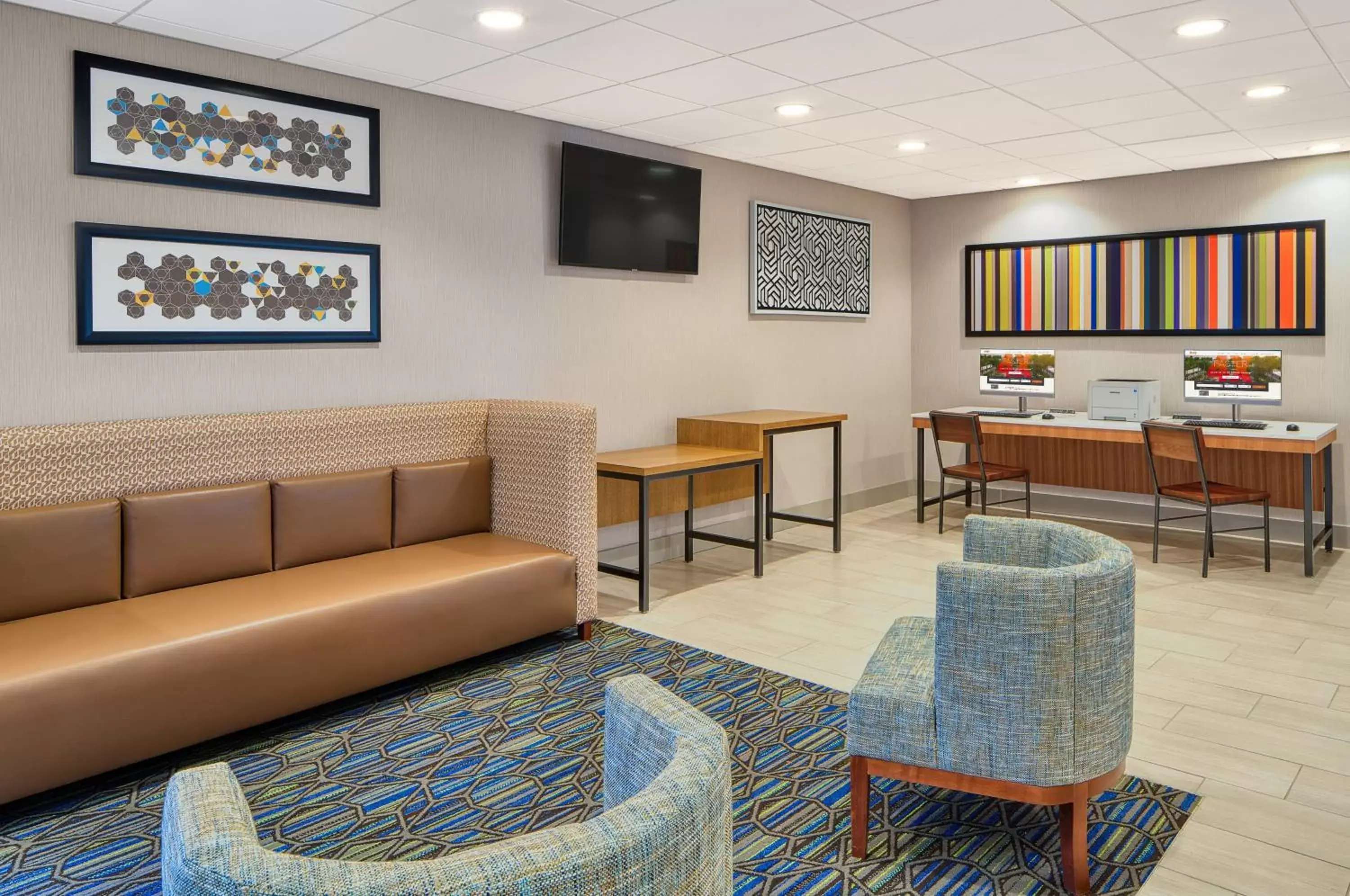 Other, Seating Area in Holiday Inn Express Statesboro, an IHG Hotel