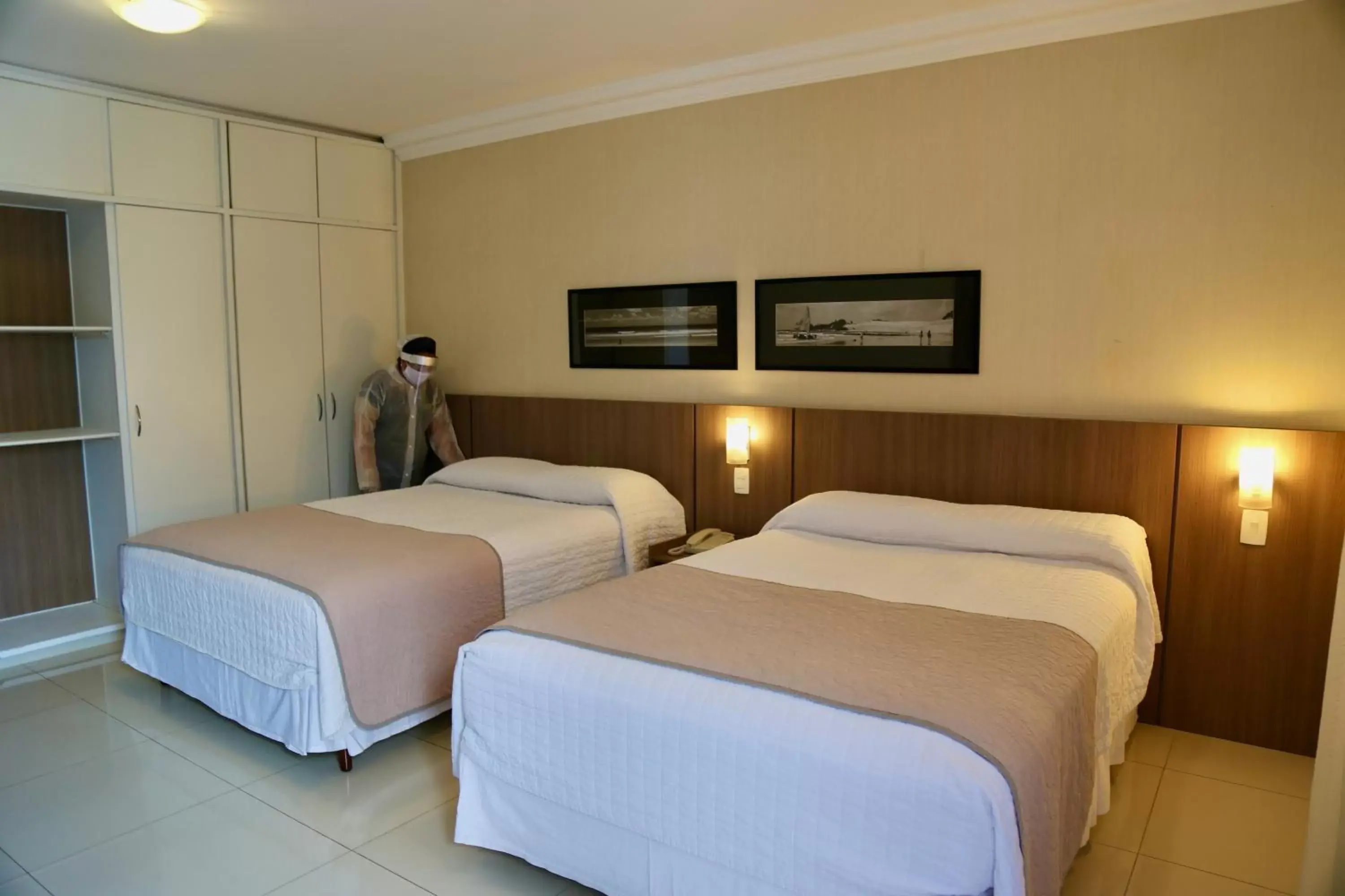 Bed in Arituba Park Hotel