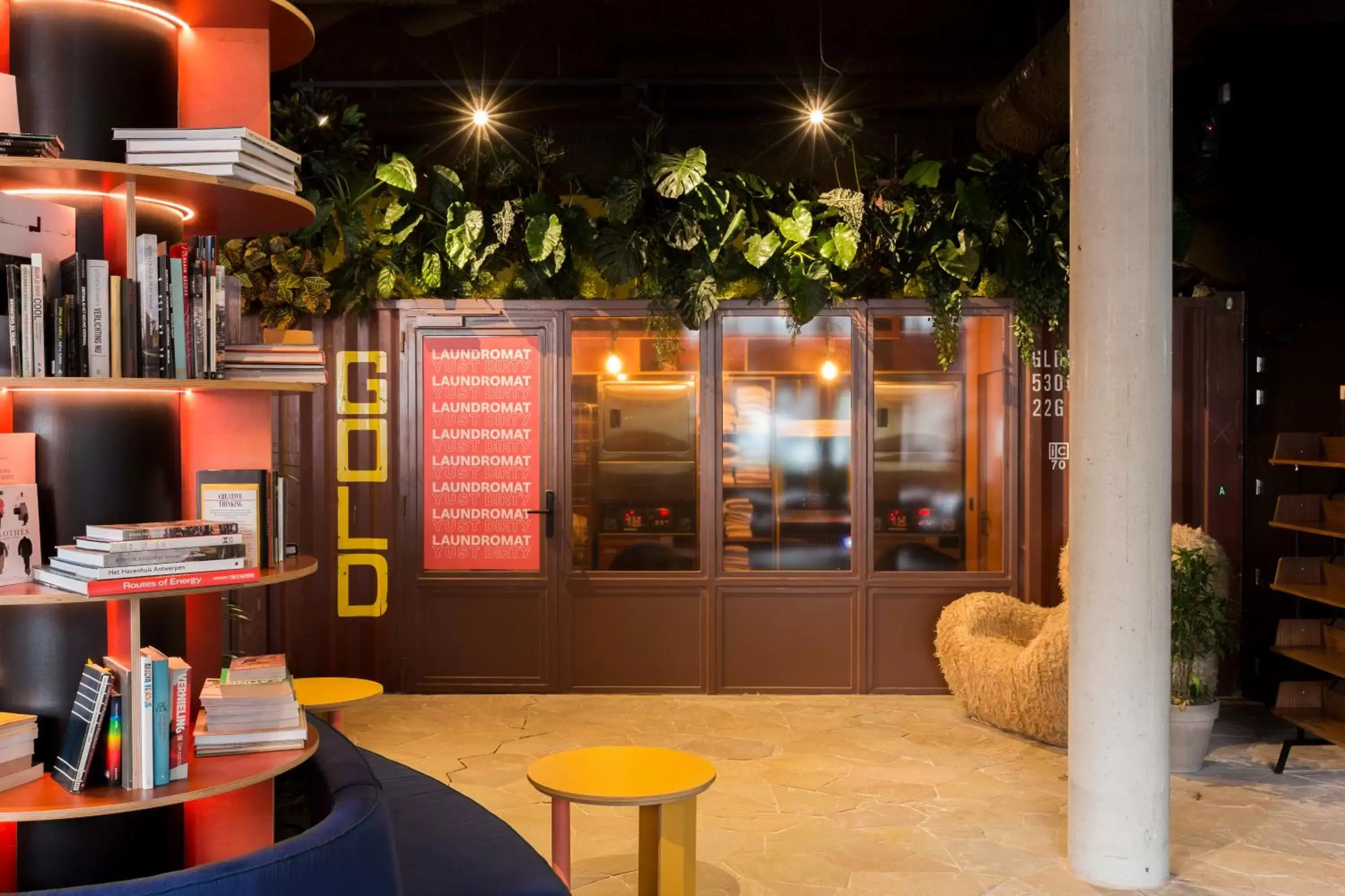 Lounge or bar in YUST Antwerp Lounge or bar in YUST Antwerp