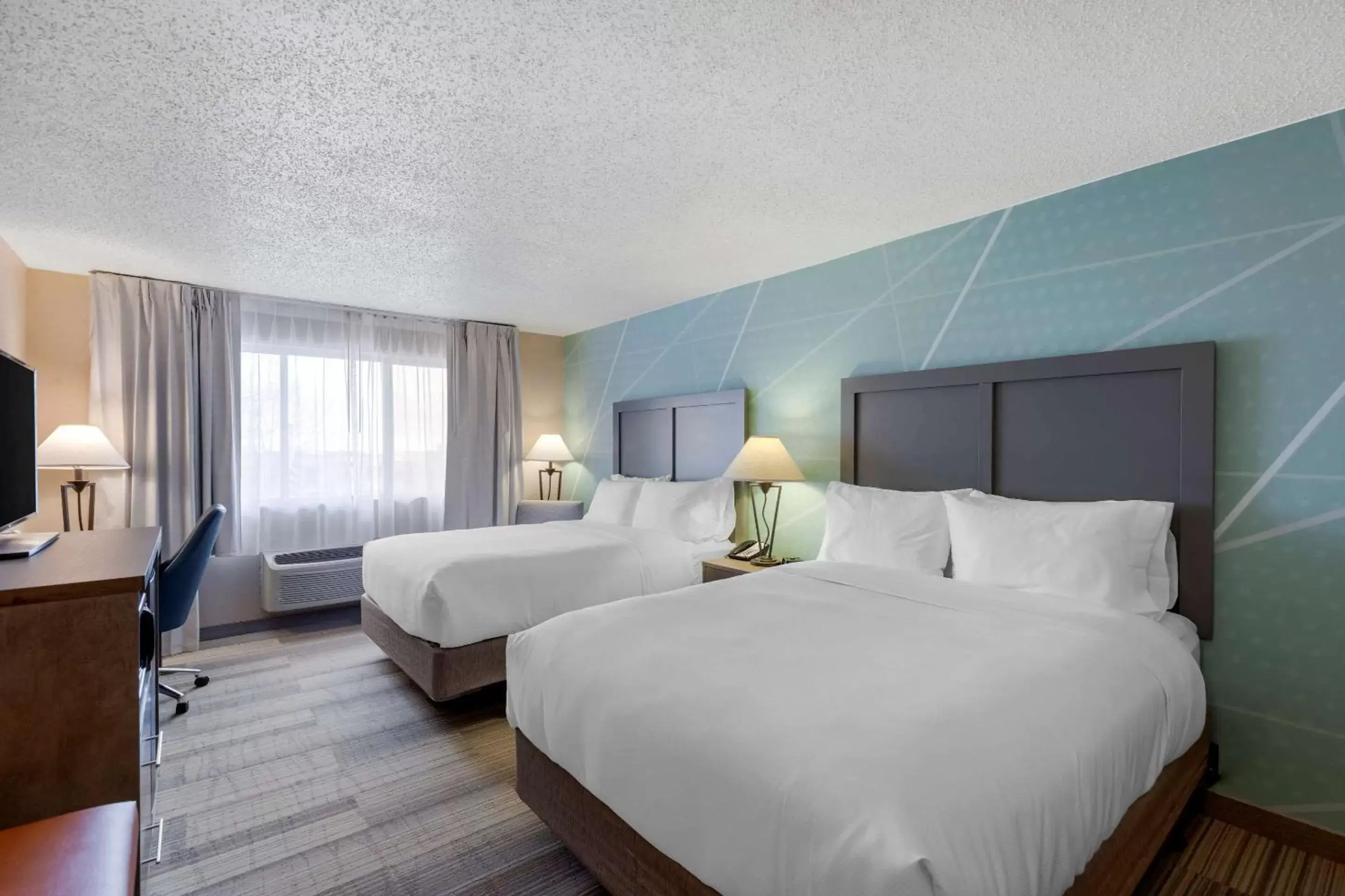 Bedroom, Bed in Comfort Inn & Suites Boulder