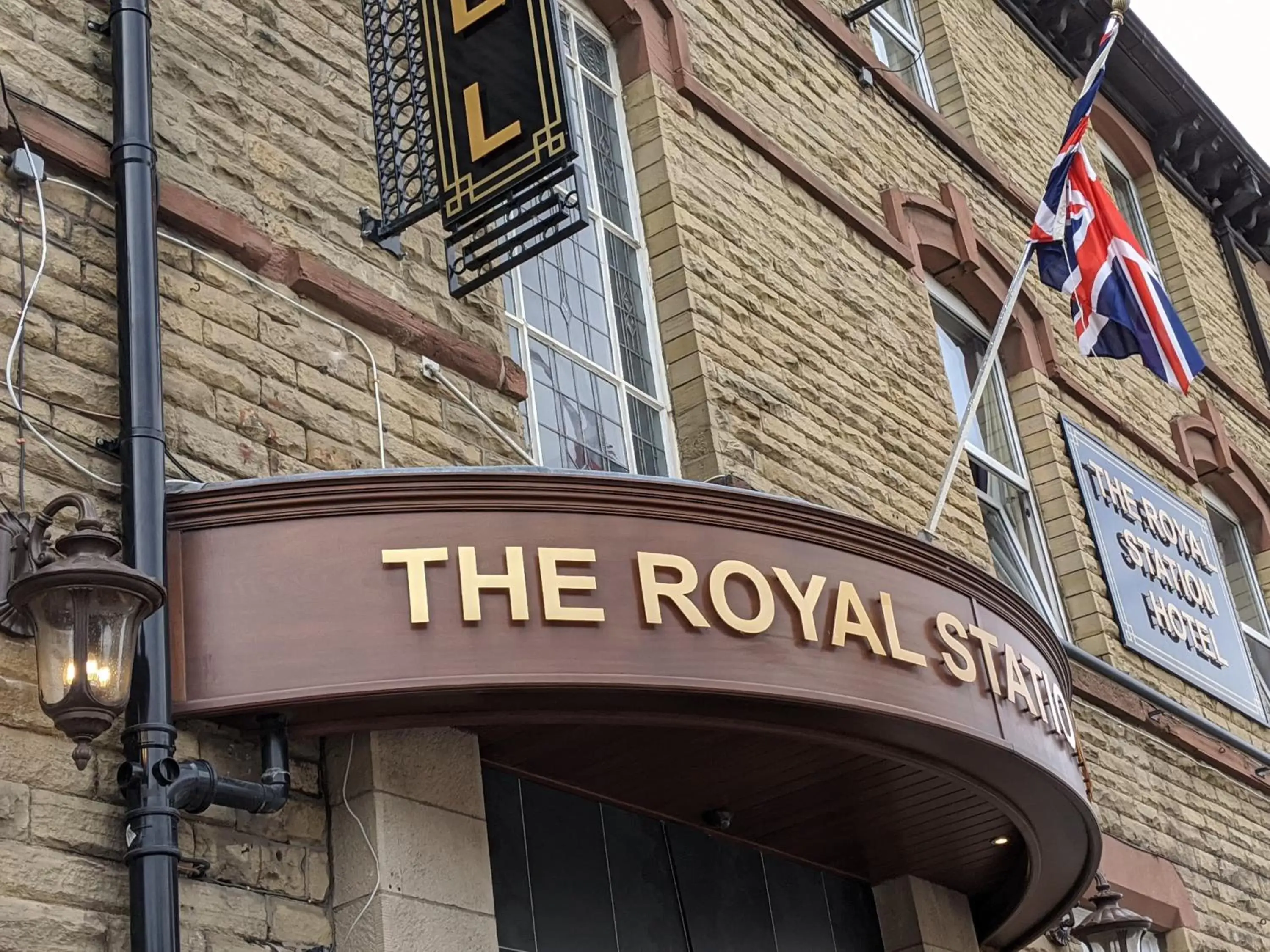Facade/entrance, Property Logo/Sign in The Royal Station Hotel
